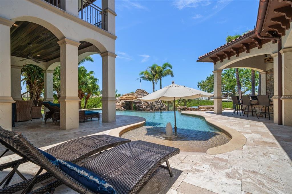 Largo, Florida, 33774, United States, 5 Bedrooms Bedrooms, ,7 BathroomsBathrooms,Residential,For Sale,1876225