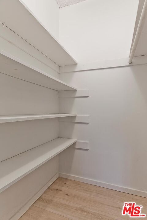Los Angeles, California, 90064, United States, 3 Bedrooms Bedrooms, ,2 BathroomsBathrooms,Residential,For Sale,1777643