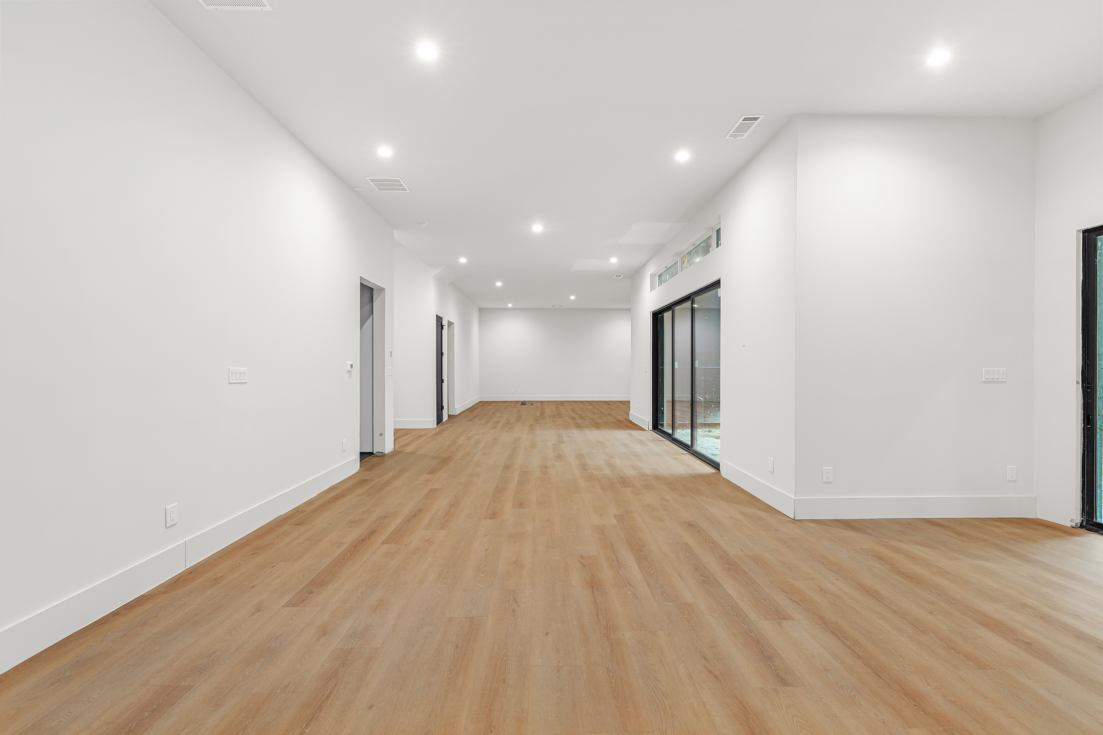  Exceptional Design Meets Everyday Living - 物件實景