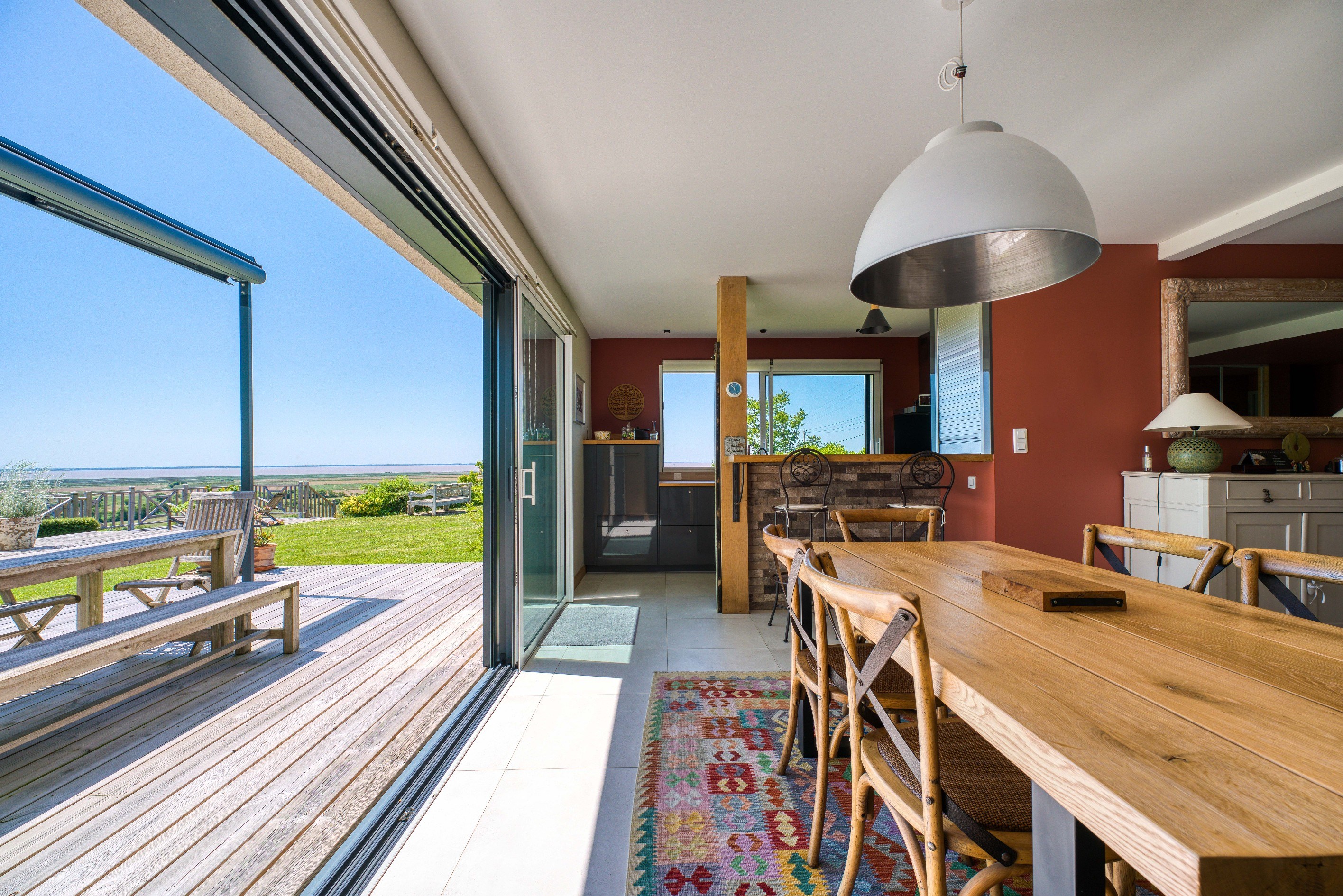  FLOIRAC – EXCEPTIONAL CONTEMPORARY VILLA WITH PANORAMIC ESTUARY VIEWS - 物件實景