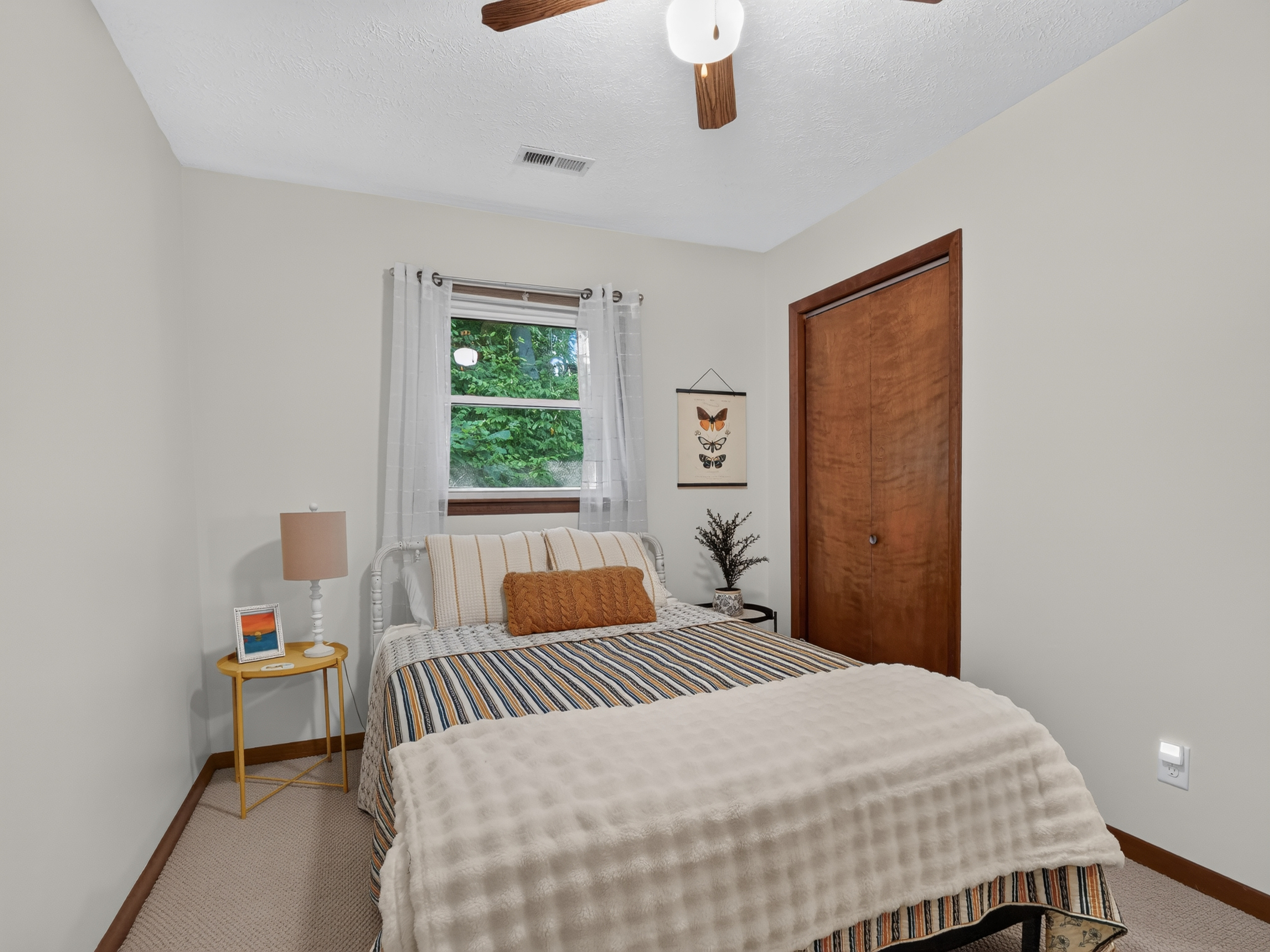  Four Bedroom Webster Lake Home - 物件實景