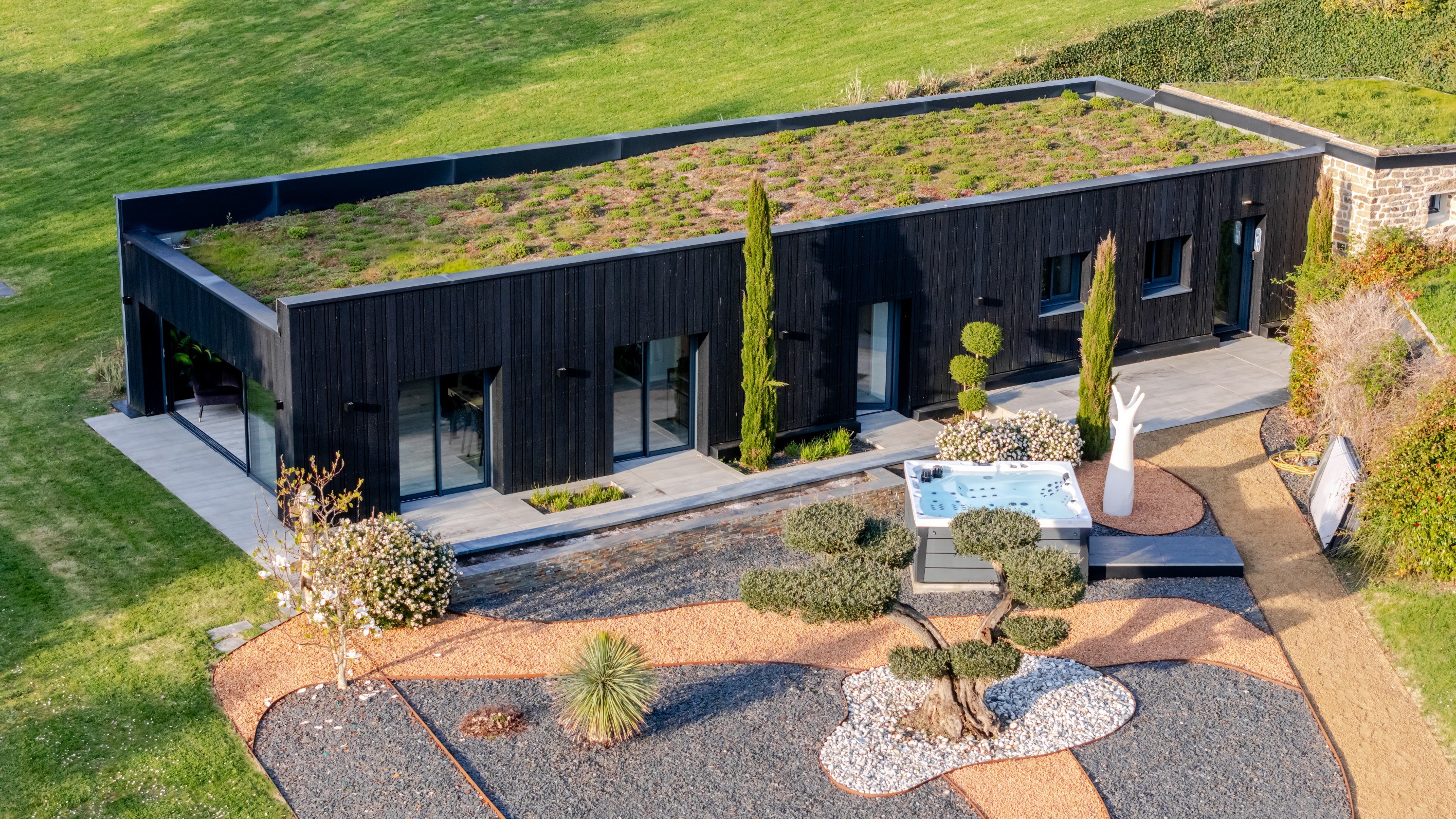  GUIDEL, EXCEPTIONAL PROPERTY IN A DOMINANT POSITION - 物件實景