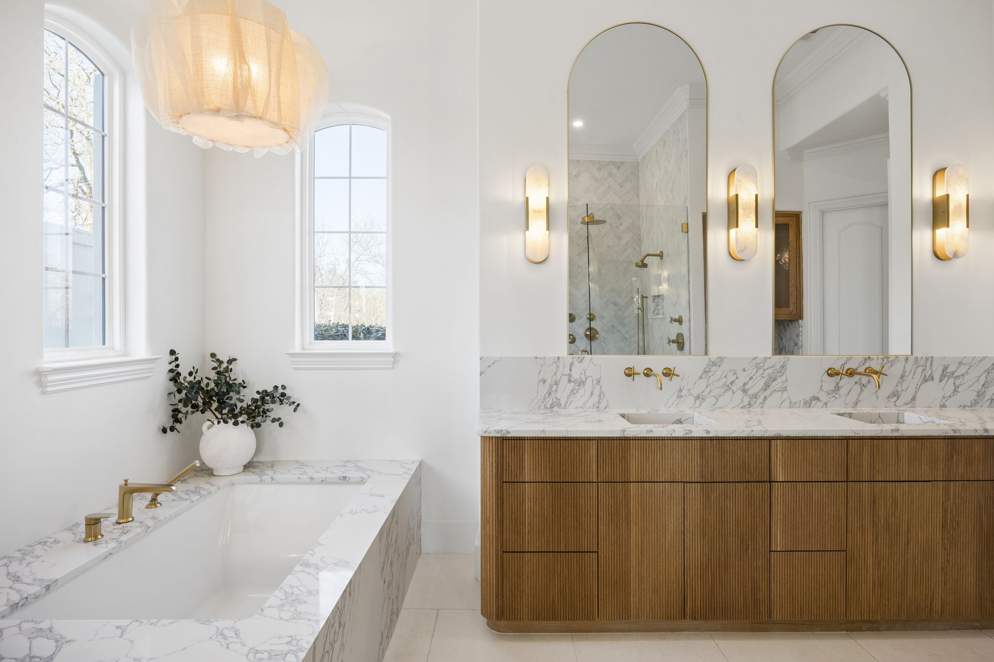  6001 Pine Valley Drive - 物件實景