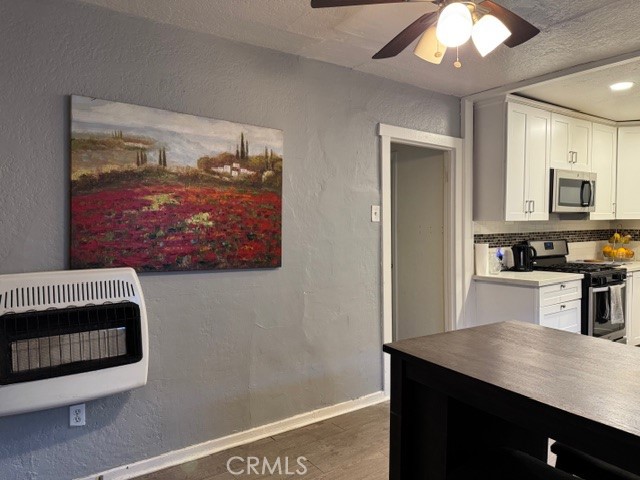 Alhambra, California, 90032, United States, 2 Bedrooms Bedrooms, ,1 BathroomBathrooms,Residential,For Sale,1986148