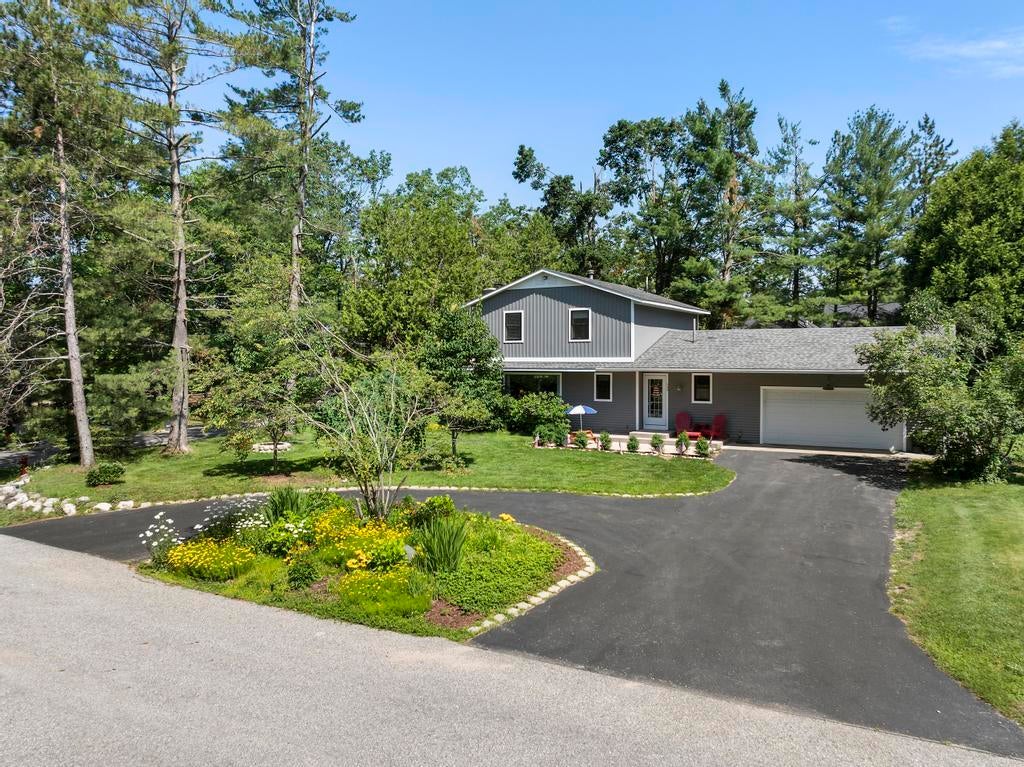 Harbor Springs, Michigan, 49740, United States, 4 Bedrooms Bedrooms, ,3 BathroomsBathrooms,Residential,For Sale,1889979