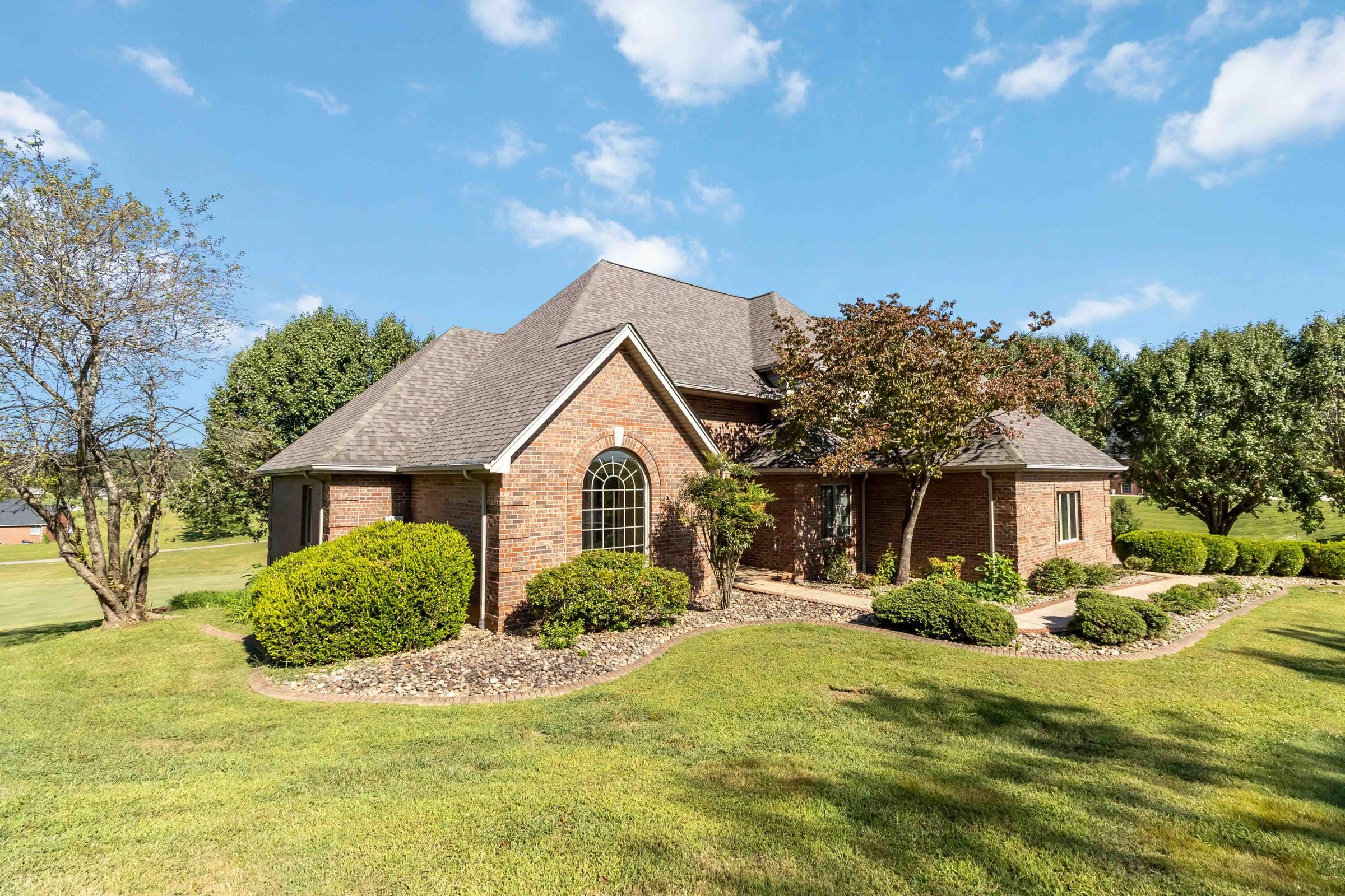 London, Kentucky, 40744, United States, 5 Bedrooms Bedrooms, ,4 BathroomsBathrooms,Residential,For Sale,2006451