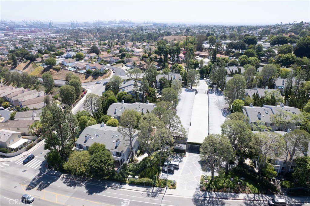 San Pedro, California, 90732, United States, 2 Bedrooms Bedrooms, ,2 BathroomsBathrooms,Residential,For Sale,1979917