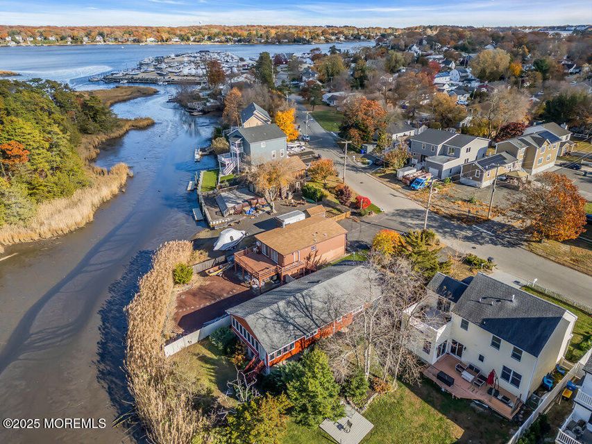 Brick, New Jersey, 08724, United States, 3 Bedrooms Bedrooms, ,2 BathroomsBathrooms,Residential,For Sale,2006102