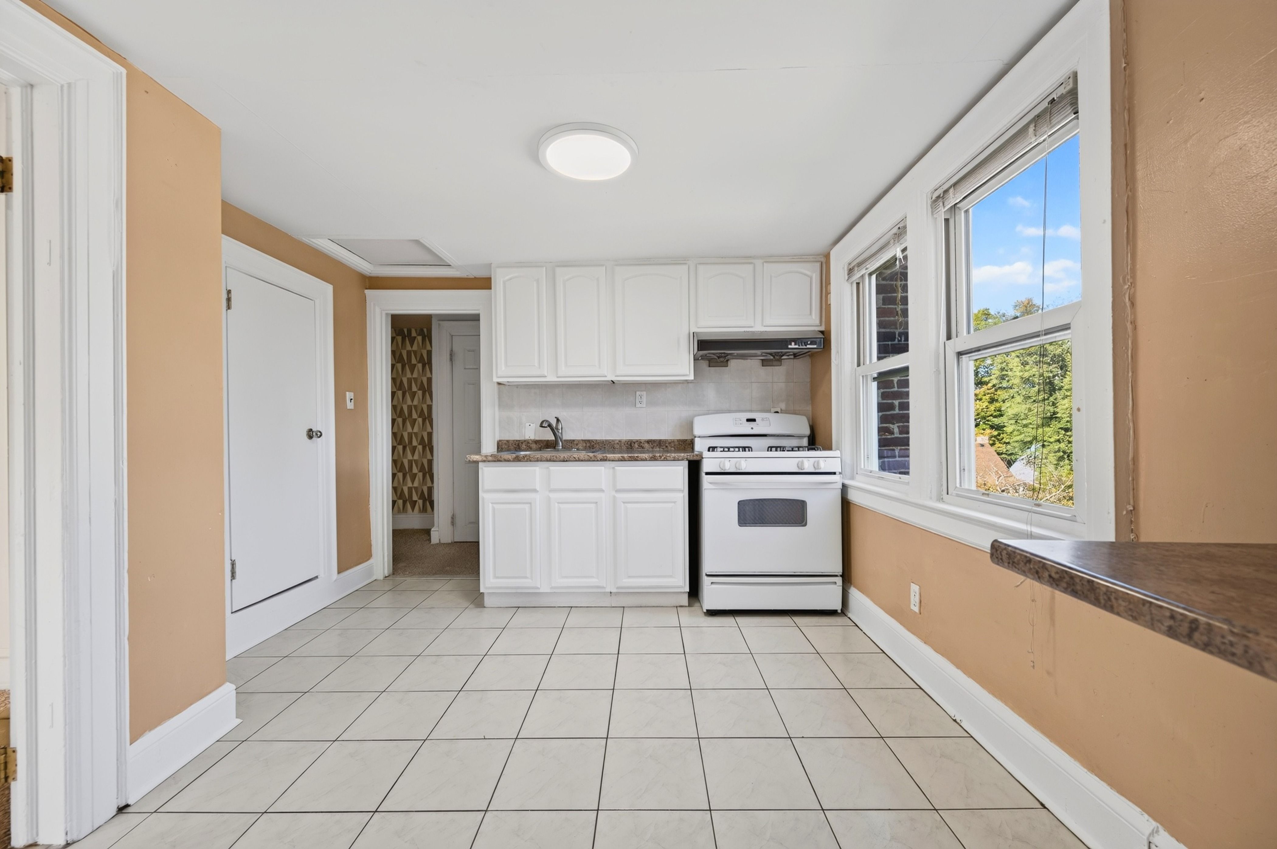  54 McKinley Avenue, Albertson, NY 11507 - 物件實景