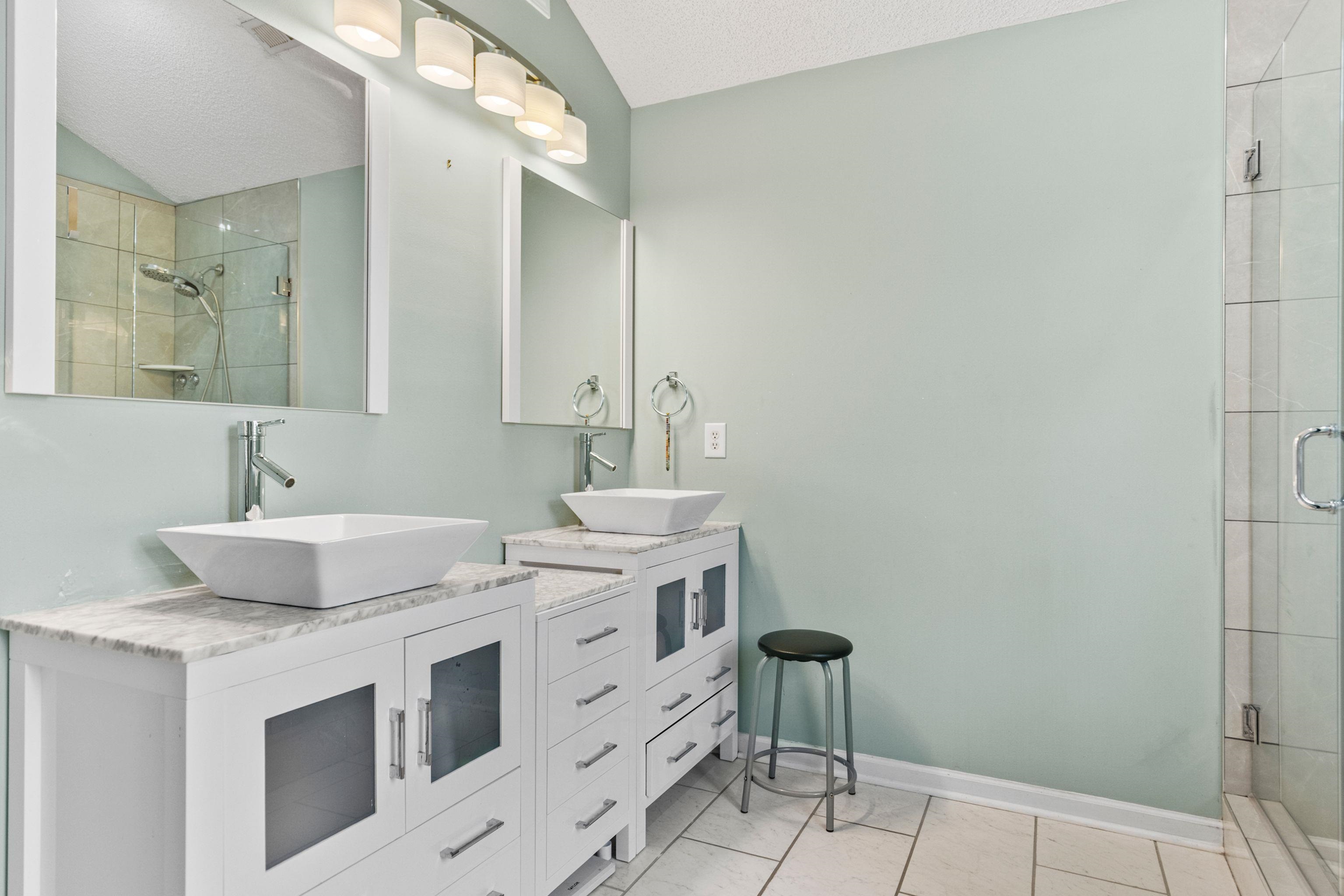 Boiling Springs, South Carolina, 29316, United States, 5 Bedrooms Bedrooms, ,4 BathroomsBathrooms,Residential,For Sale,1977700