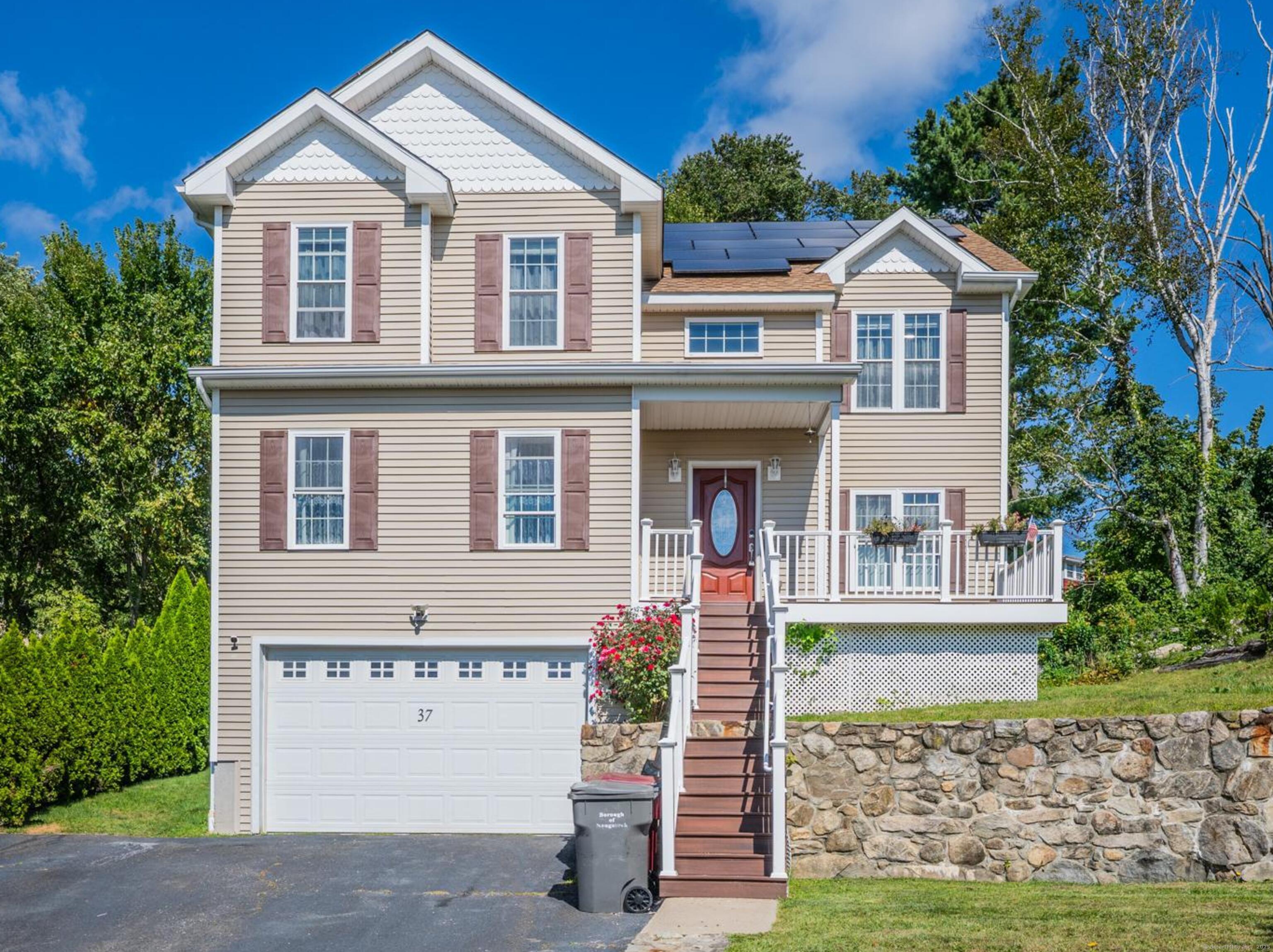 Naugatuck, Connecticut, 06770, United States, 4 Bedrooms Bedrooms, ,3 BathroomsBathrooms,Residential,For Sale,1937720