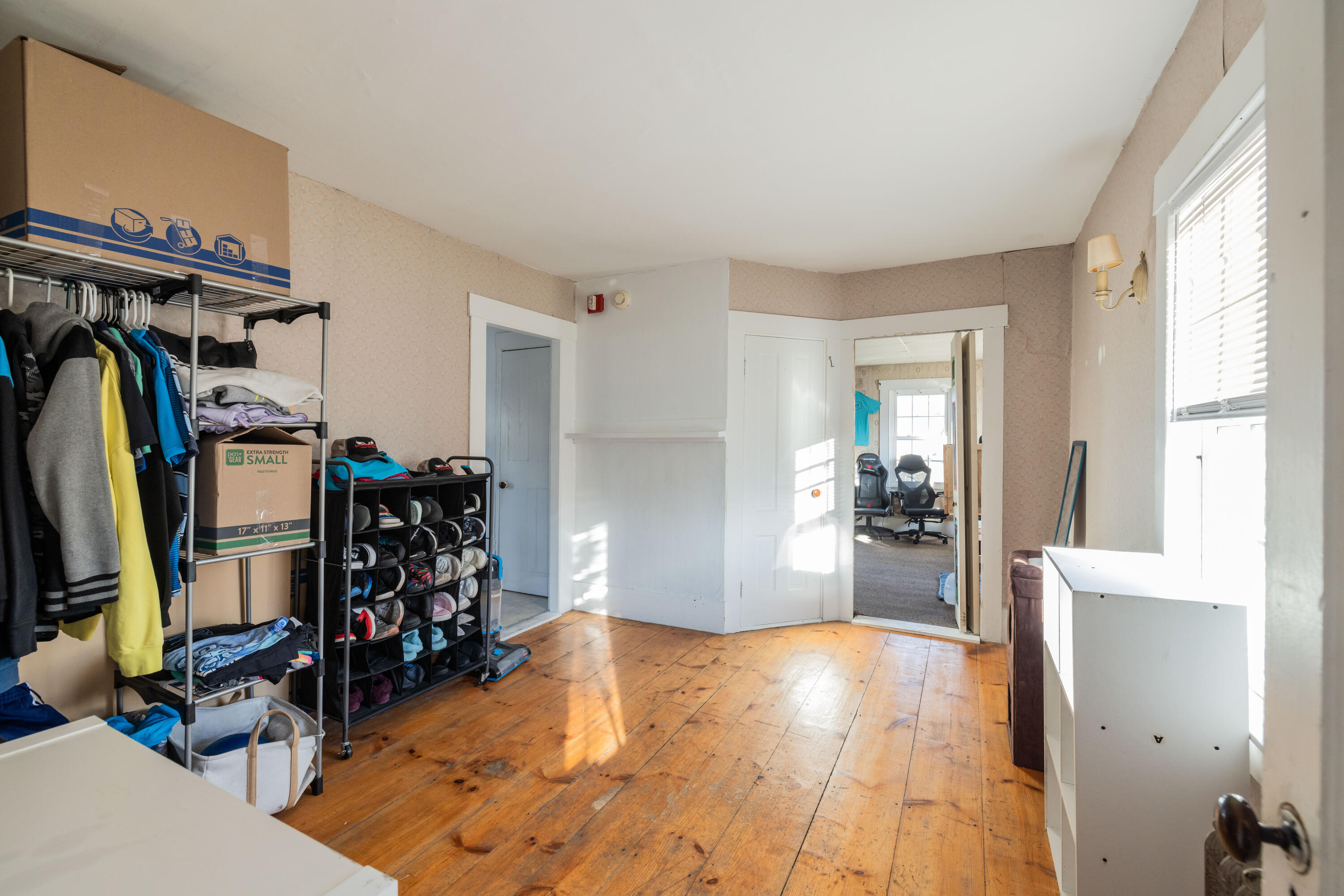 7 High Street, North Berwick, Maine, 03906, United States, 6 Bedrooms Bedrooms, ,3 BathroomsBathrooms,Residential,For Sale,7 High Street,1625255