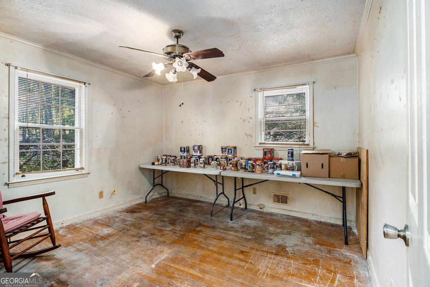 Lawrenceville, Georgia, 30046, United States, 3 Bedrooms Bedrooms, ,2 BathroomsBathrooms,Residential,For Sale,1968343