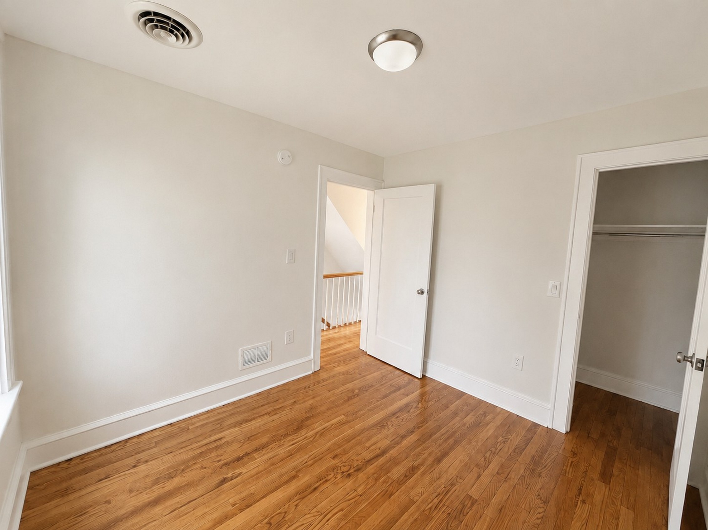  691 Myrtle Avenue, Albany, NY, 12208 - 物件實景