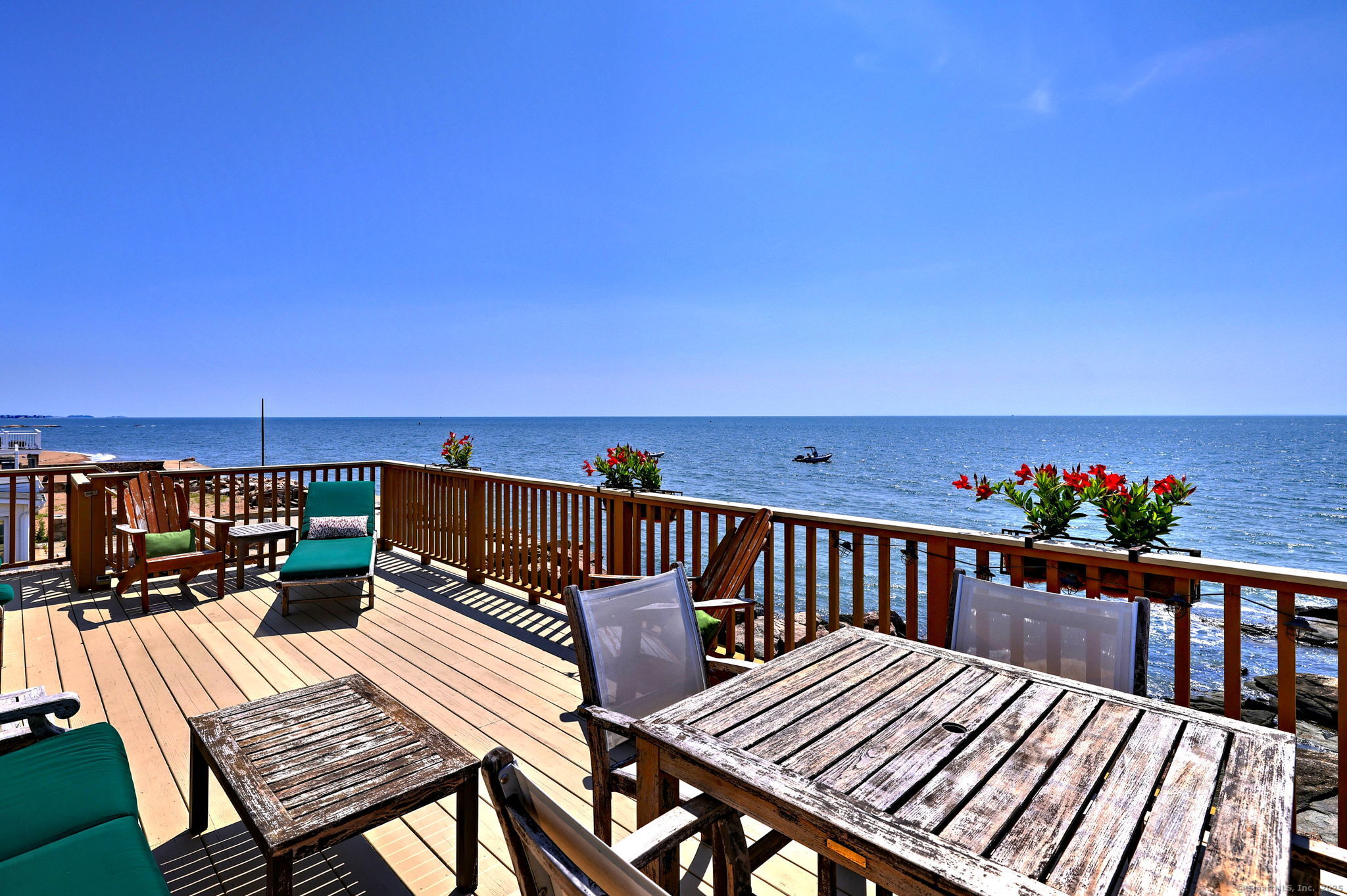 East Haven, Connecticut, 06512, United States, 2 Bedrooms Bedrooms, ,2 BathroomsBathrooms,Residential,For Sale,1917765