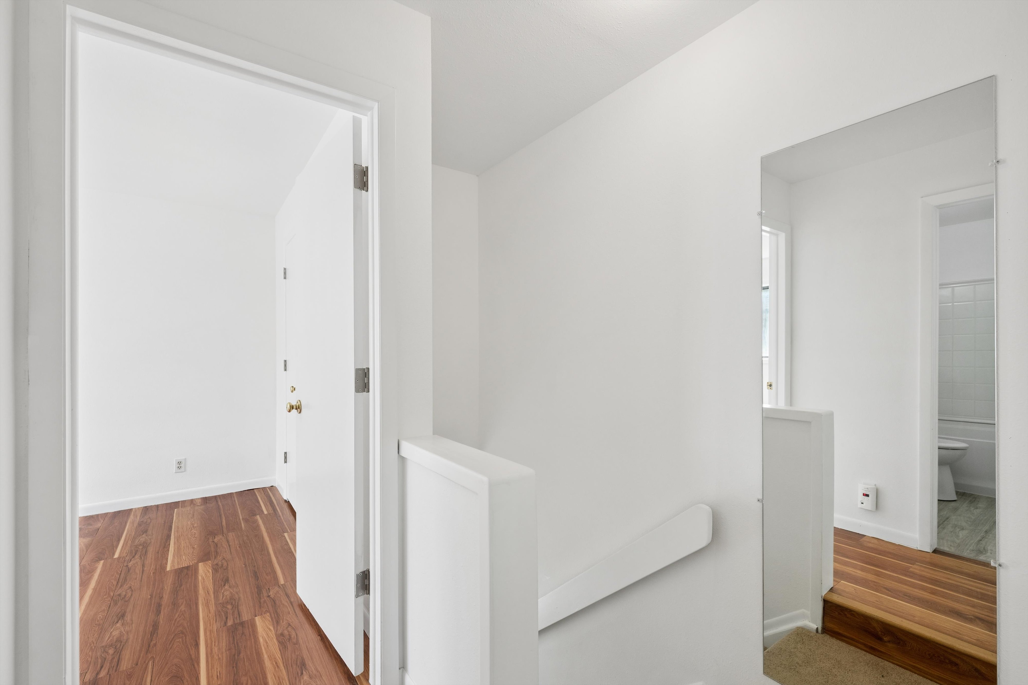  Duplex in Louisville - Each Unit is 2 Bedrooms/1 Bath - 物件實景