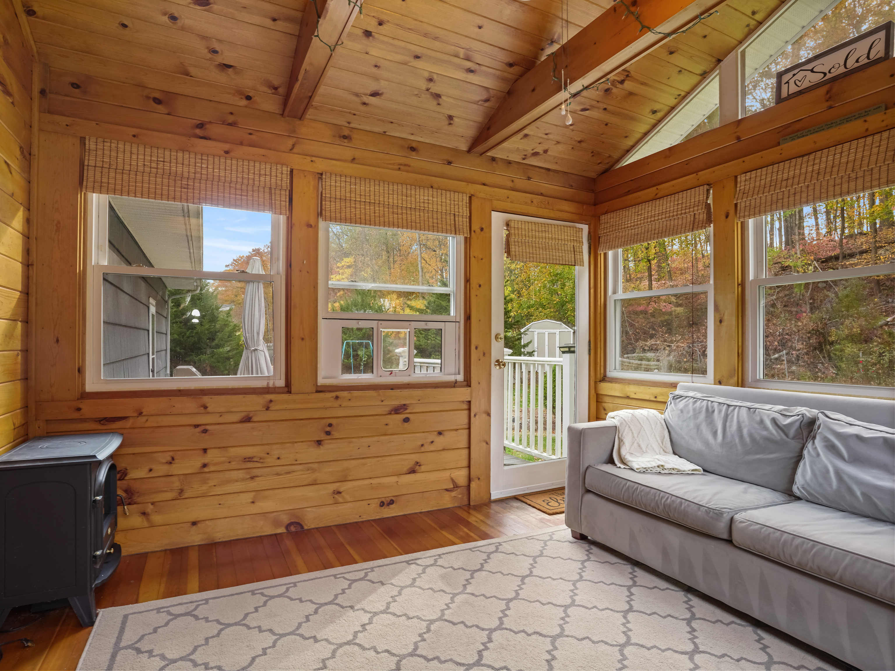 Norwalk, Connecticut, 06850, United States, 3 Bedrooms Bedrooms, ,2 BathroomsBathrooms,Residential,For Sale,1989488