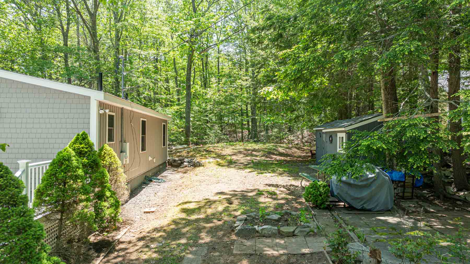 York, Maine, 03909, United States, 3 Bedrooms Bedrooms, ,1 BathroomBathrooms,Residential,For Sale,1965511