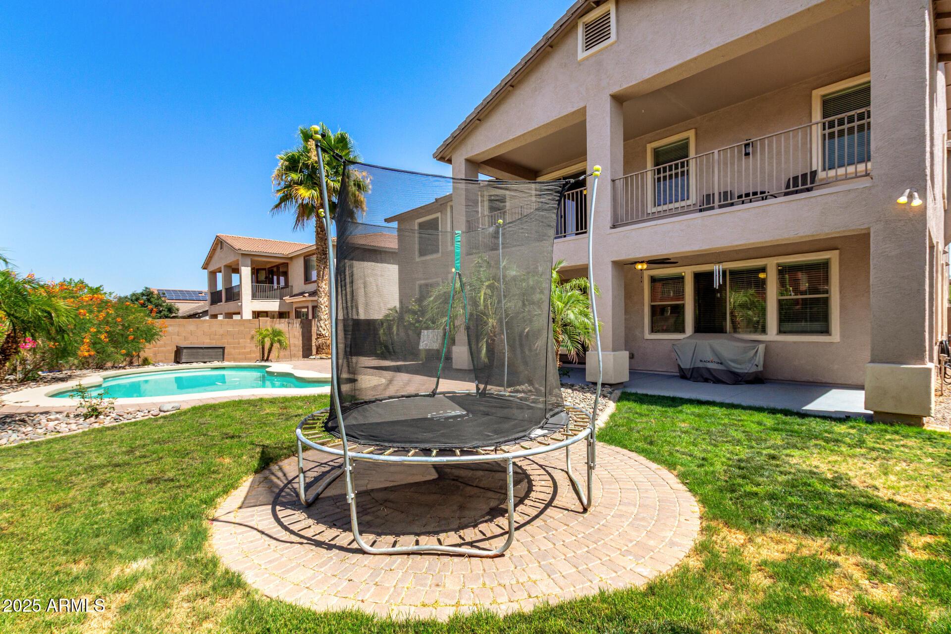 Surprise, Arizona, 85379, United States, 5 Bedrooms Bedrooms, ,3 BathroomsBathrooms,Residential,For Sale,1981277