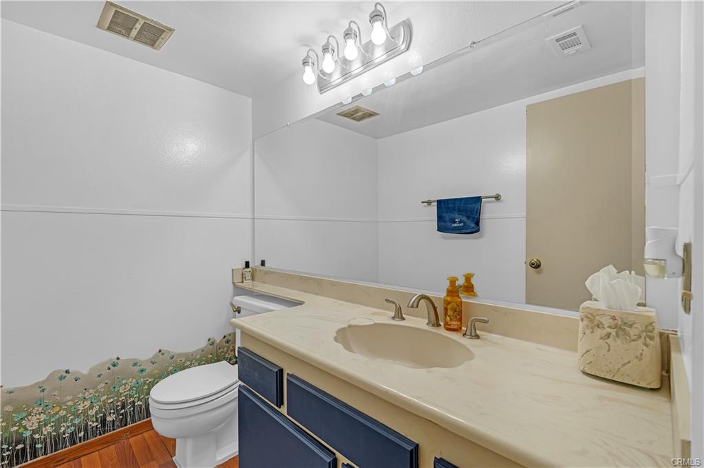 Claremont, California, 91711, United States, 4 Bedrooms Bedrooms, ,2 BathroomsBathrooms,Residential,For Sale,1975590