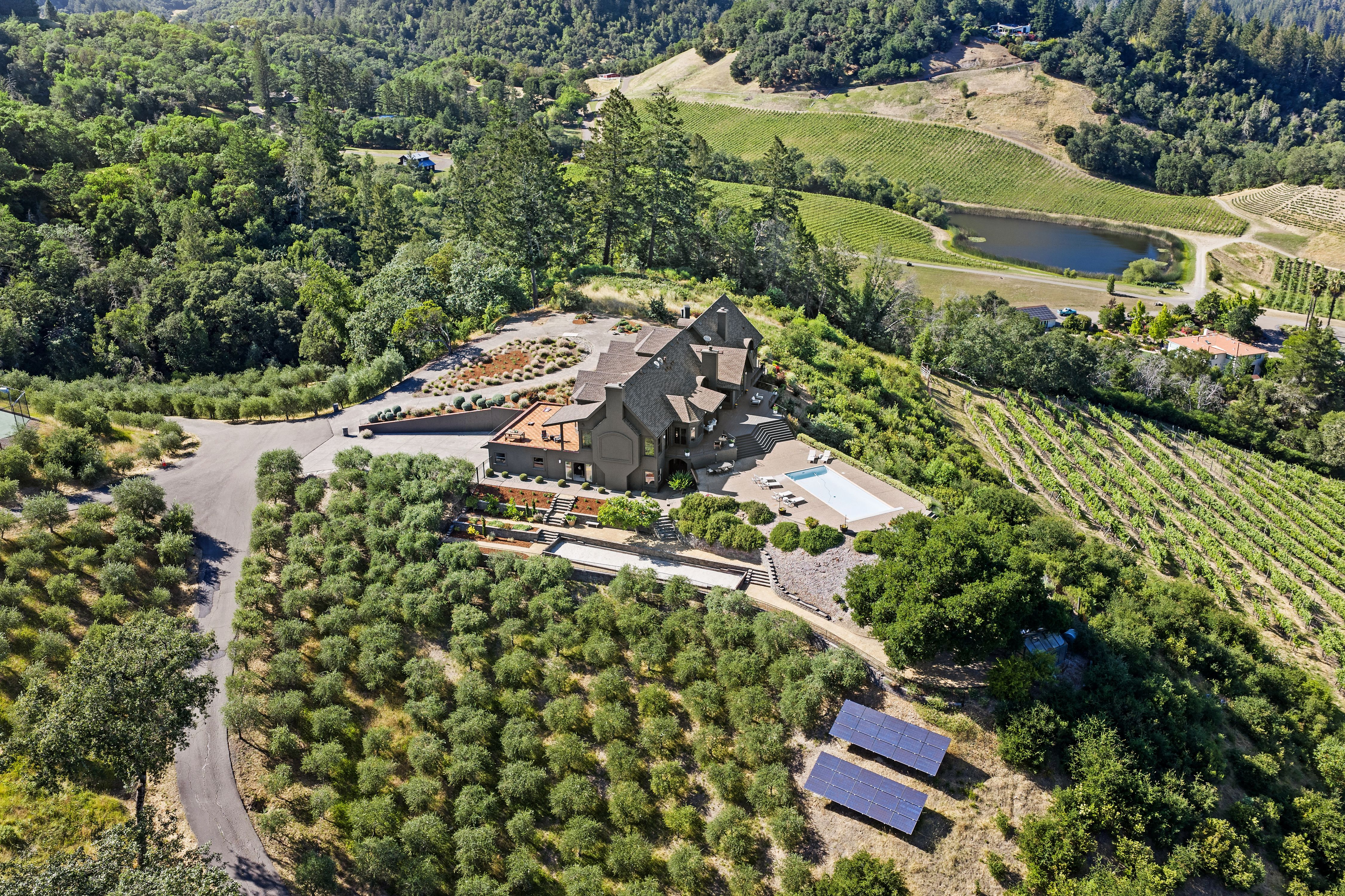  2355 West Dry Creek Road, Healdsburg, CA 95448 - 物件實景