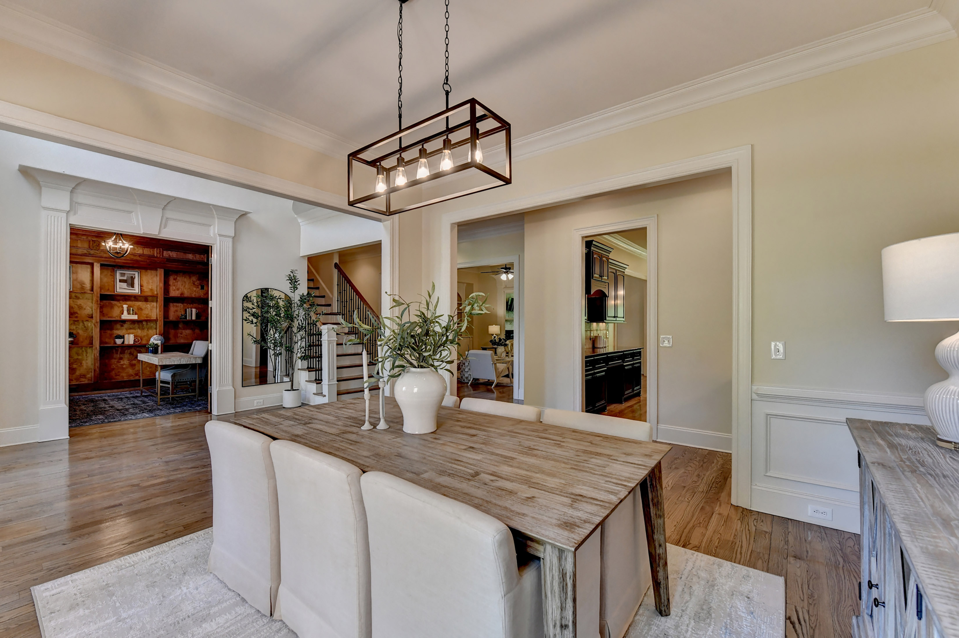  Luxury, Comfort and Privacy in One of Roswell