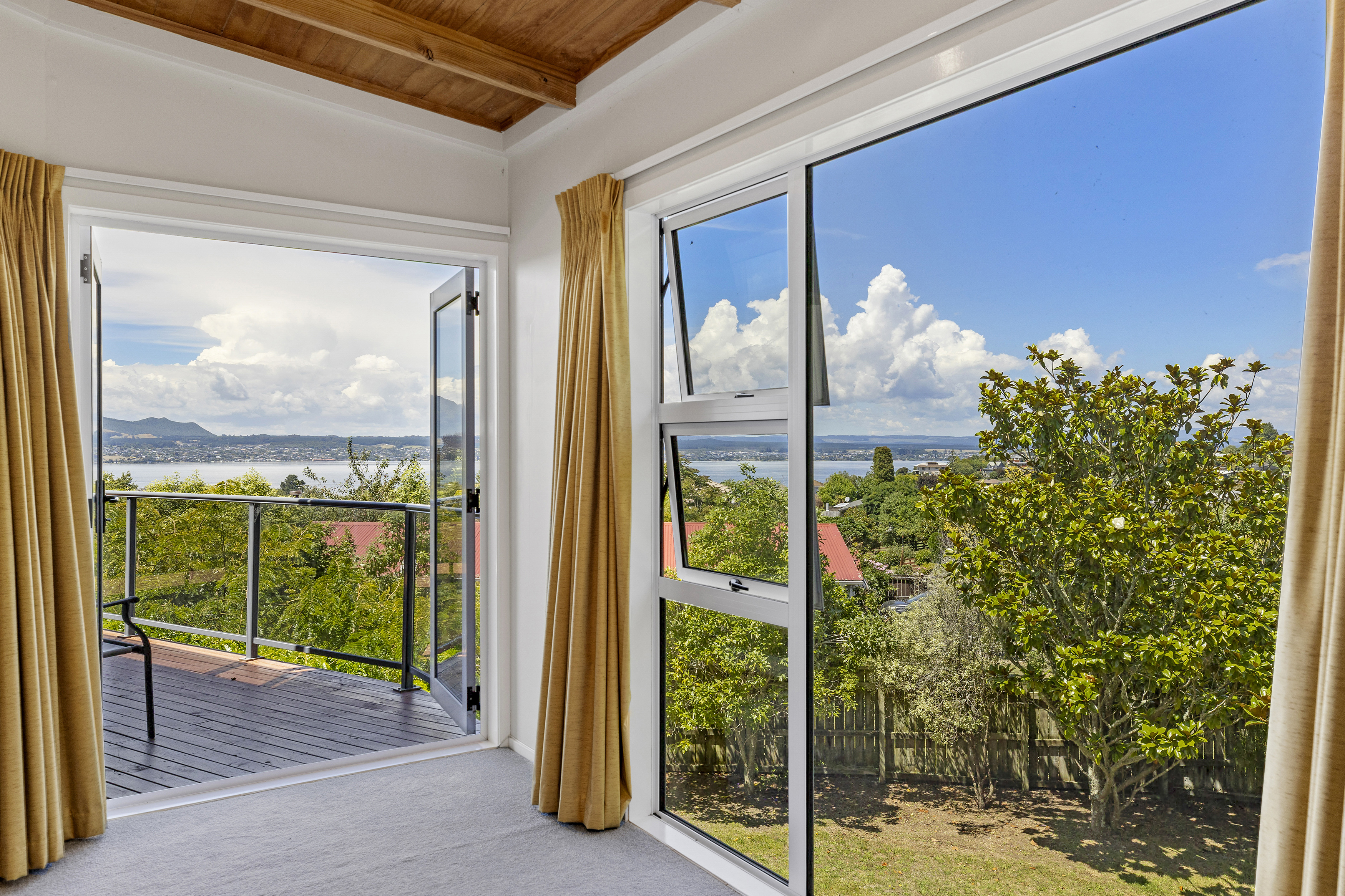  22 Reeves Road, Acacia Bay - 物件實景