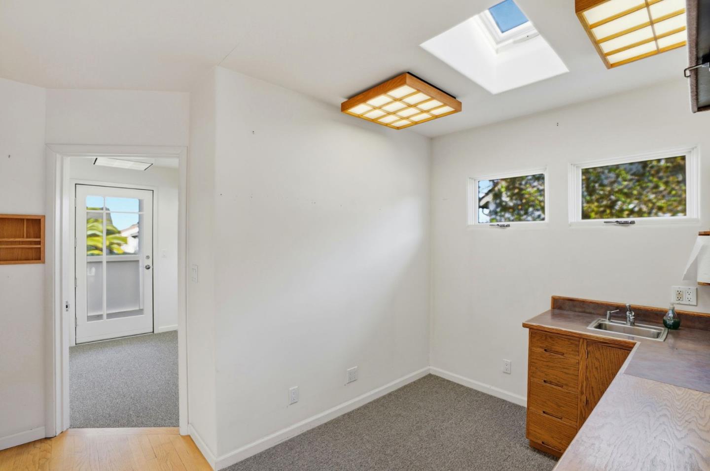 Monterey, California, 93940, United States, ,1 BathroomBathrooms,Residential,For Sale,1992108