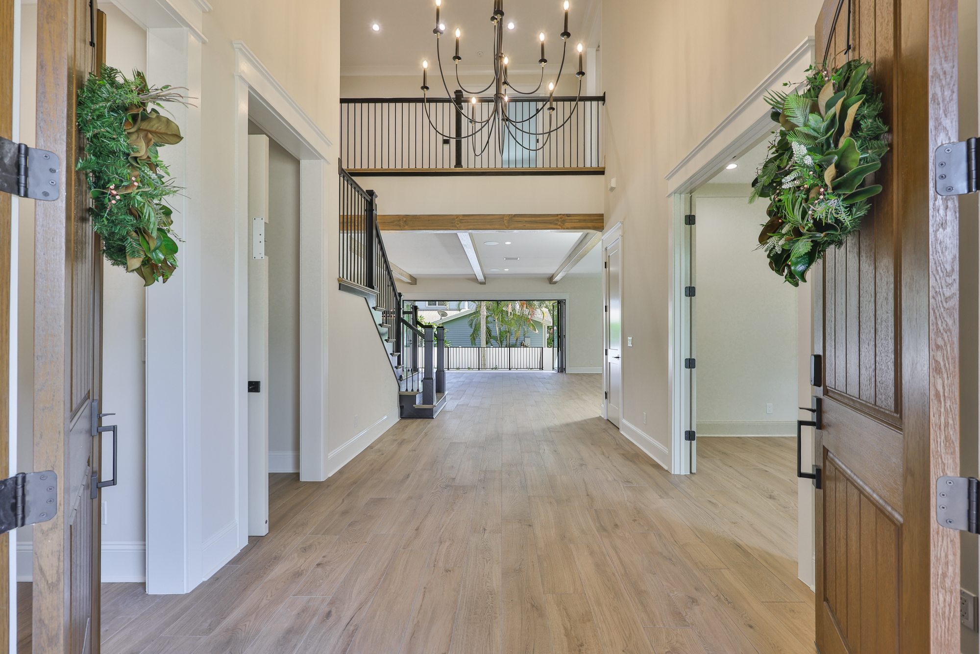 Tampa, Florida, 33629, United States, 5 Bedrooms Bedrooms, ,6 BathroomsBathrooms,Residential,For Sale,1974483