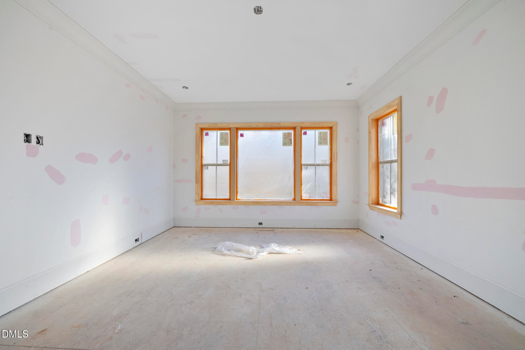 Wake Forest, North Carolina, 27587, United States, 4 Bedrooms Bedrooms, ,5 BathroomsBathrooms,Residential,For Sale,1987837