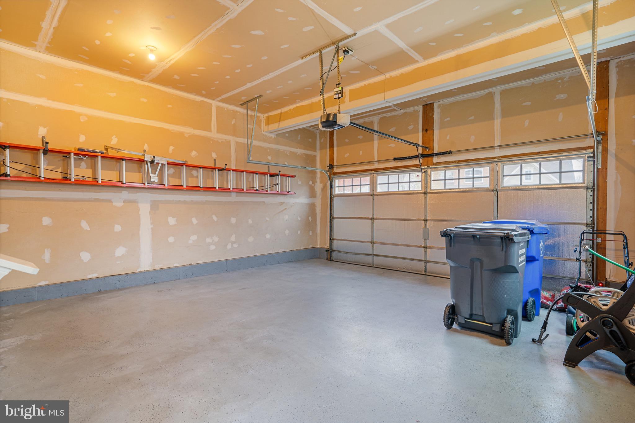 Waldorf, Maryland, 20602, United States, 4 Bedrooms Bedrooms, ,3 BathroomsBathrooms,Residential,For Sale,2001187