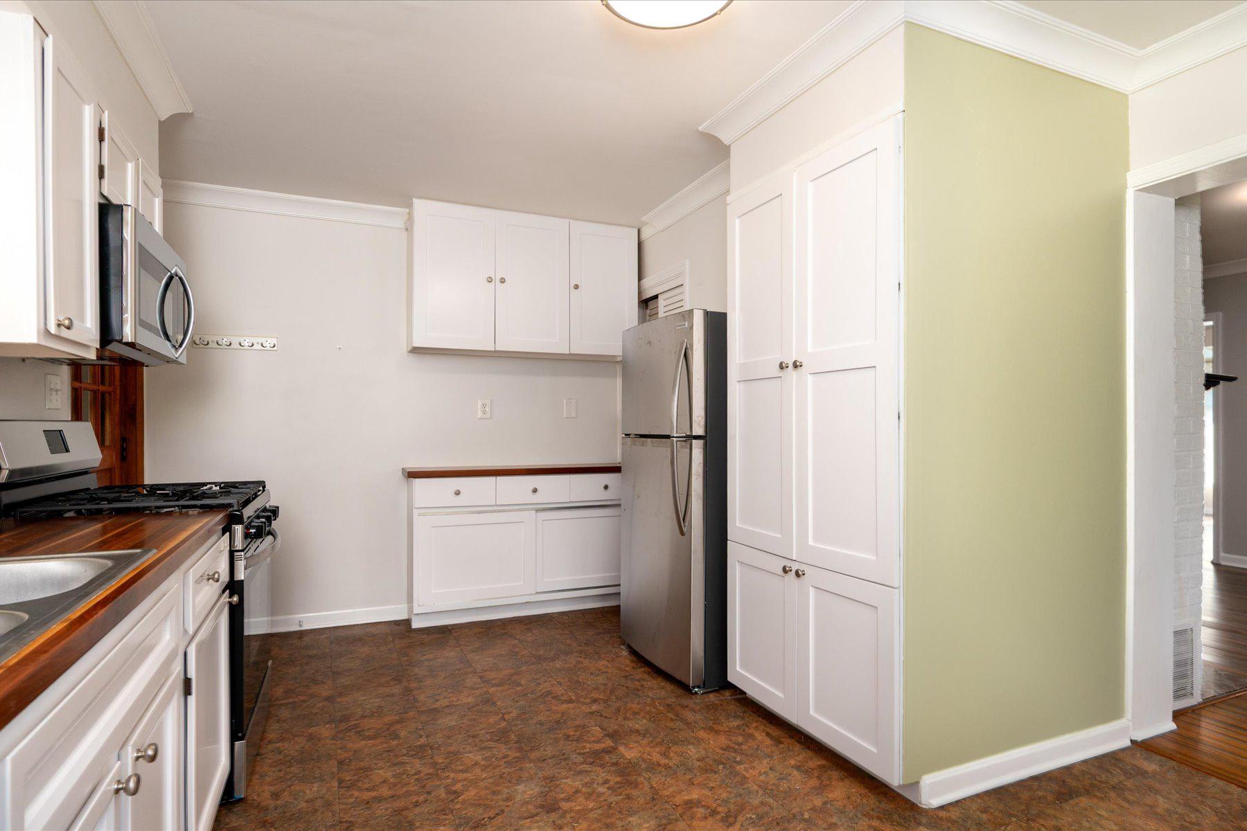  2033 Shore Drive, Edgewater, MD, 21037 - 物件實景