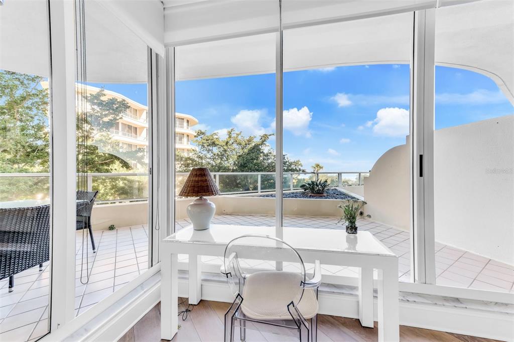 Longboat Key, Florida, 34228, United States, 2 Bedrooms Bedrooms, ,2 BathroomsBathrooms,Residential,For Sale,1991769