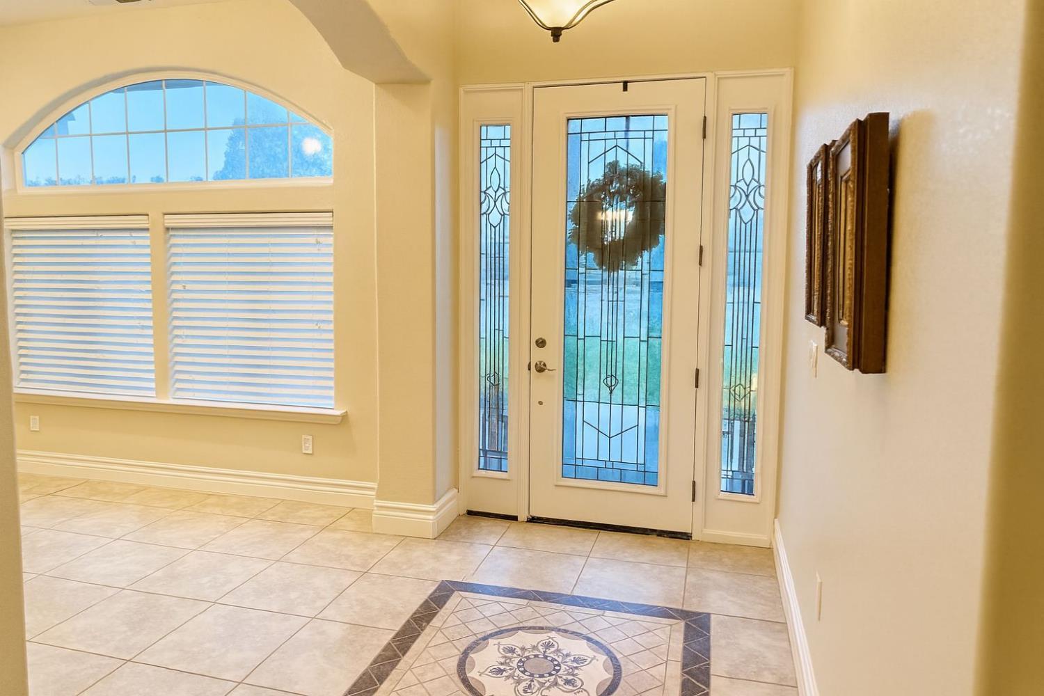 Madera, California, 93638, United States, 4 Bedrooms Bedrooms, ,4 BathroomsBathrooms,Residential,For Sale,2001242