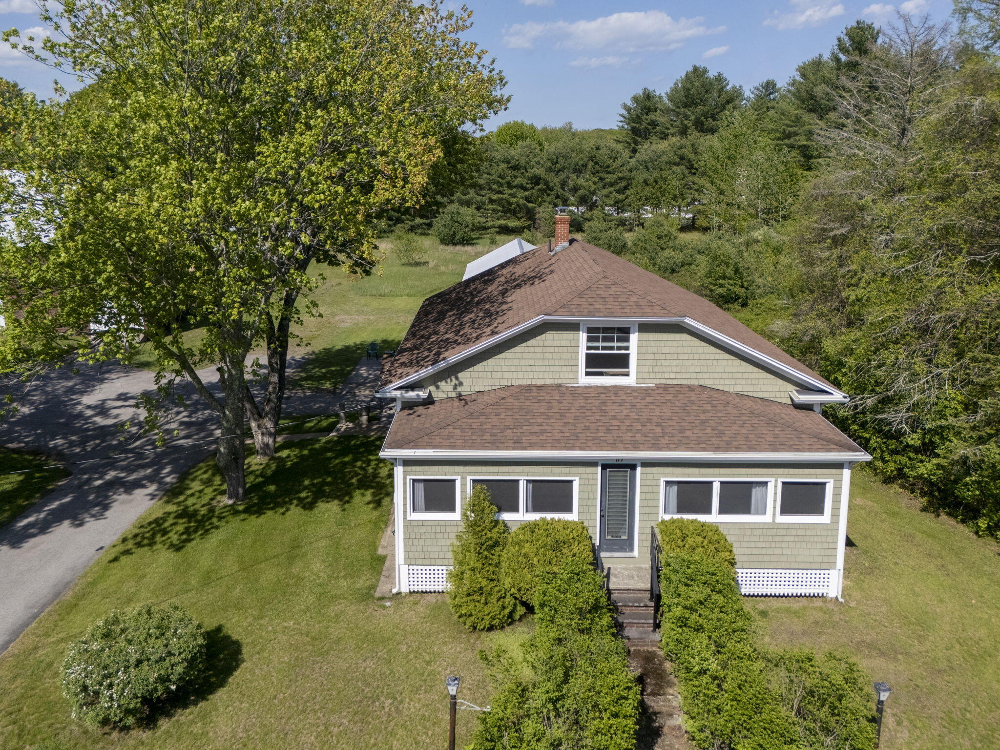 Kennebunk, Maine, 04043, United States, 3 Bedrooms Bedrooms, ,2 BathroomsBathrooms,Residential,For Sale,2048966