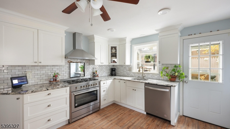 Garwood Boro, New Jersey, 07027, United States, 3 Bedrooms Bedrooms, ,2 BathroomsBathrooms,Residential,For Sale,1990951