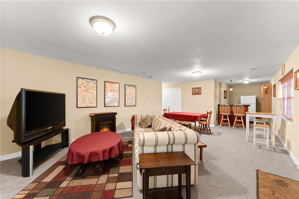 Buford, Georgia, 30518, United States, 4 Bedrooms Bedrooms, ,4 BathroomsBathrooms,Residential,For Sale,1990419