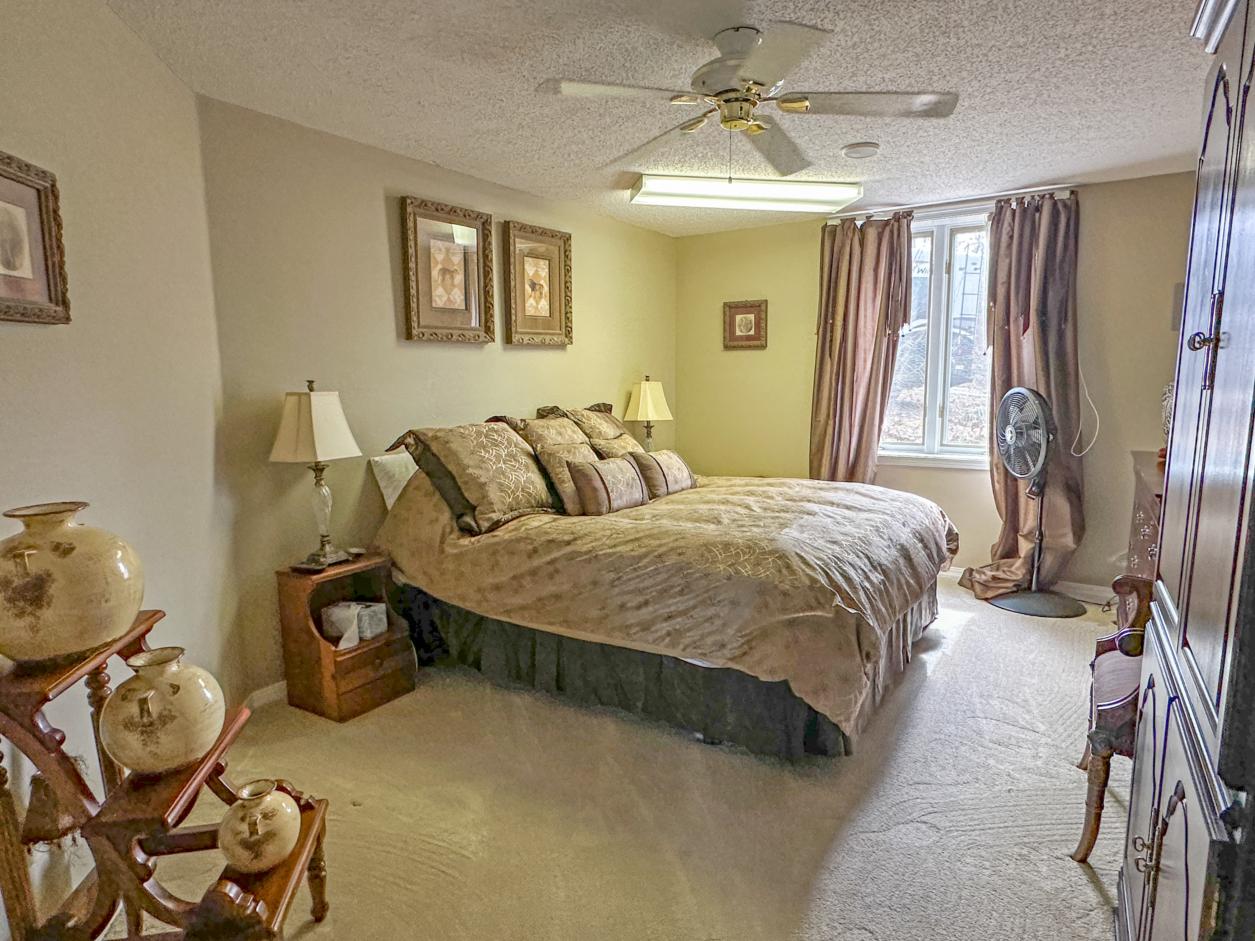 Horseshoe Bend, Arkansas, 72512, United States, 5 Bedrooms Bedrooms, ,5 BathroomsBathrooms,Residential,For Sale,1910999