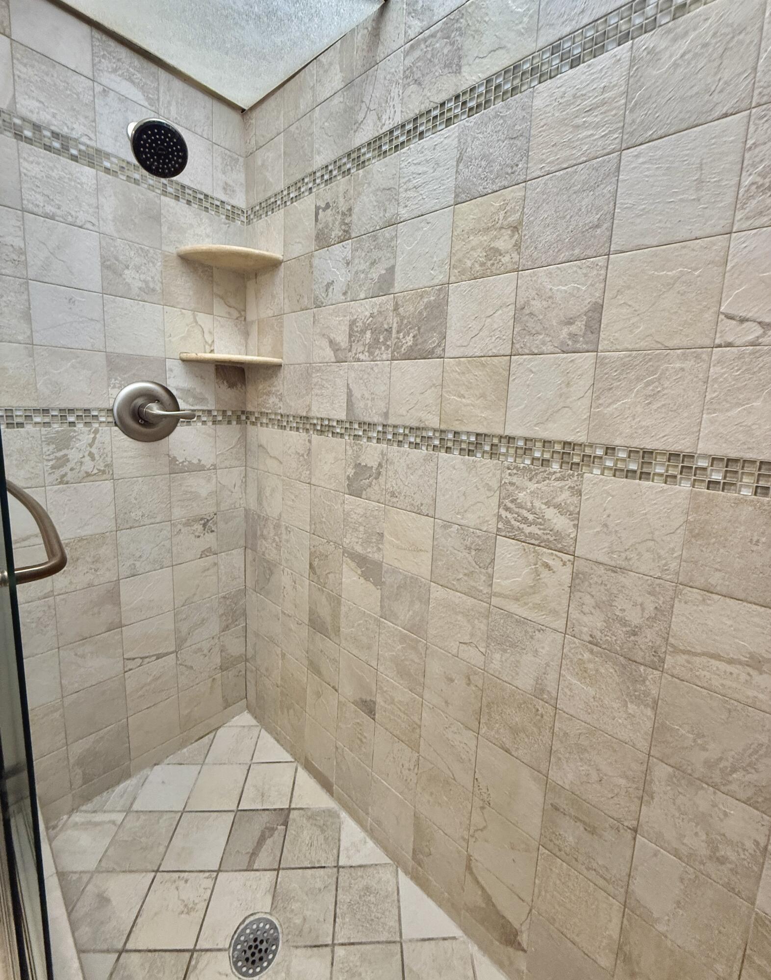 KEY LARGO, Florida, 33037, United States, 2 Bedrooms Bedrooms, ,2 BathroomsBathrooms,Residential,For Sale,1995585