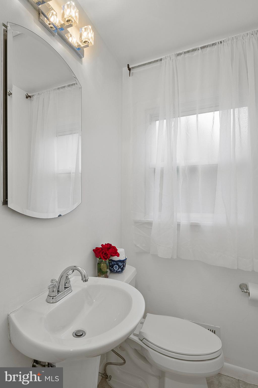 Bel Air, Maryland, 21014, United States, 4 Bedrooms Bedrooms, ,3 BathroomsBathrooms,Residential,For Sale,1975015