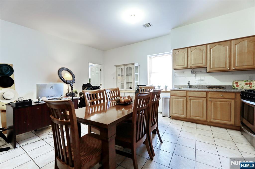 North Arlington, New Jersey, 07031, United States, 6 Bedrooms Bedrooms, ,4 BathroomsBathrooms,Residential,For Sale,1974124