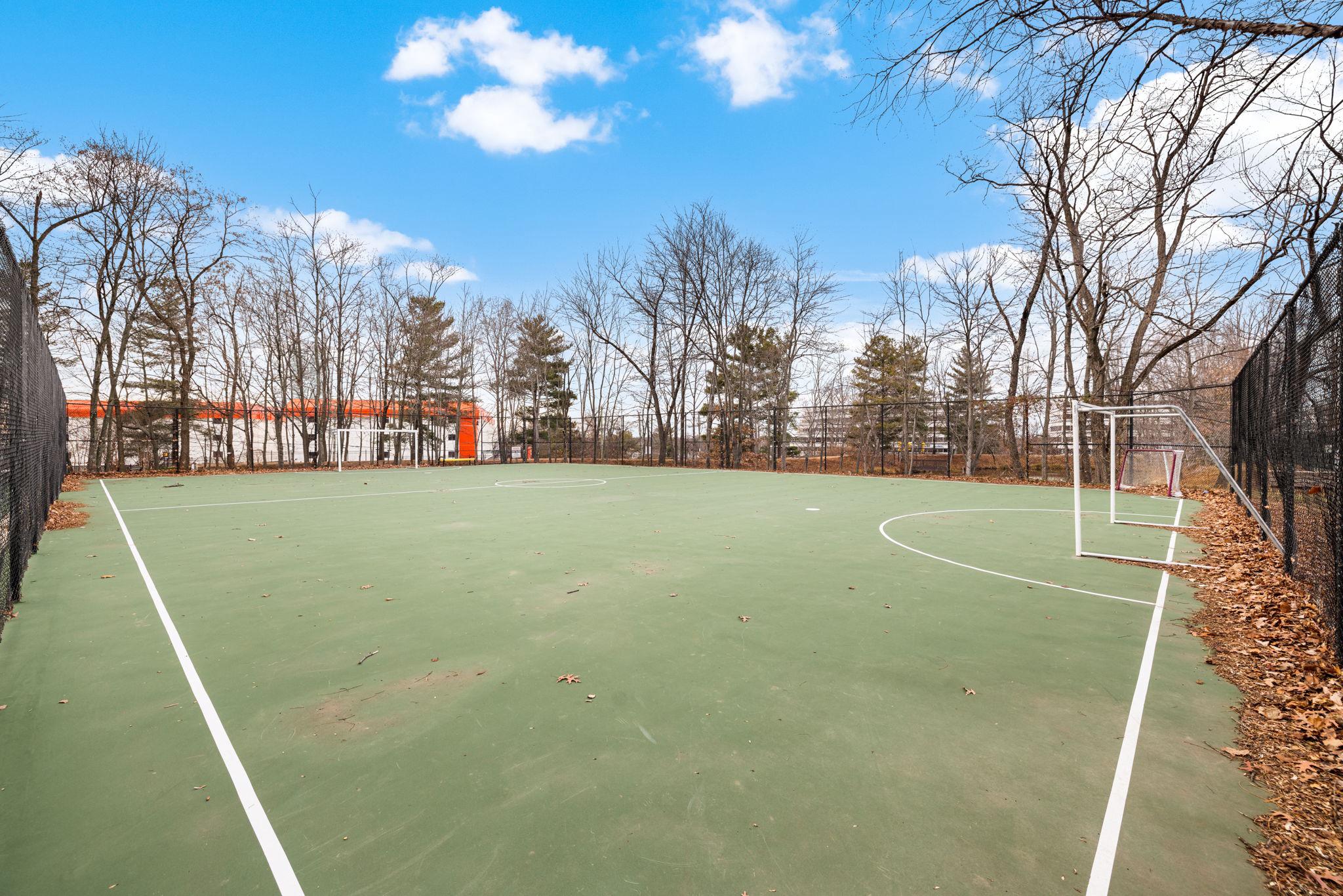  8370 Greensboro Drive, Mclean, VA, 22102 - 物件實景