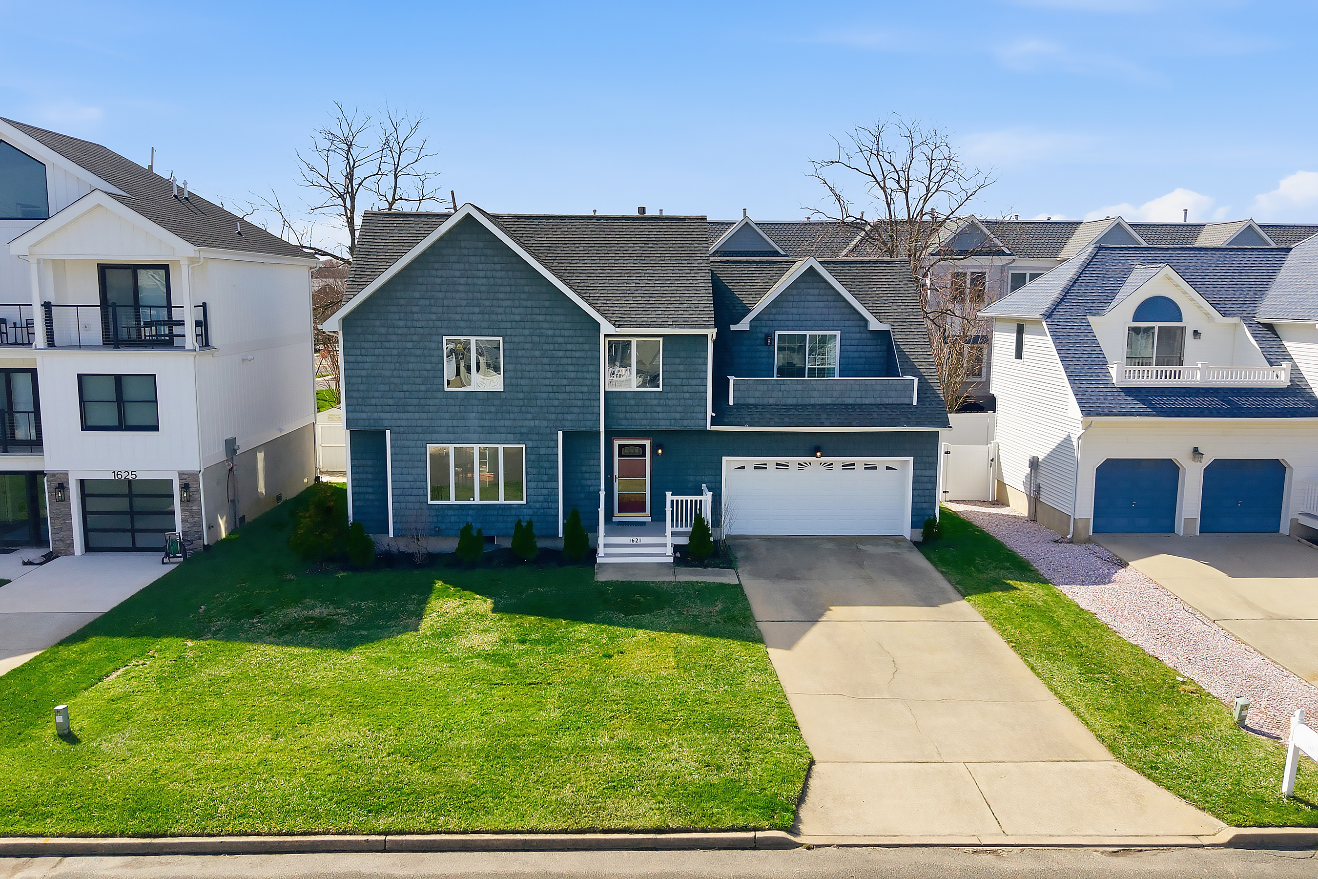  Spacious Shore Colonial in Bay Head Pointe - 物件實景