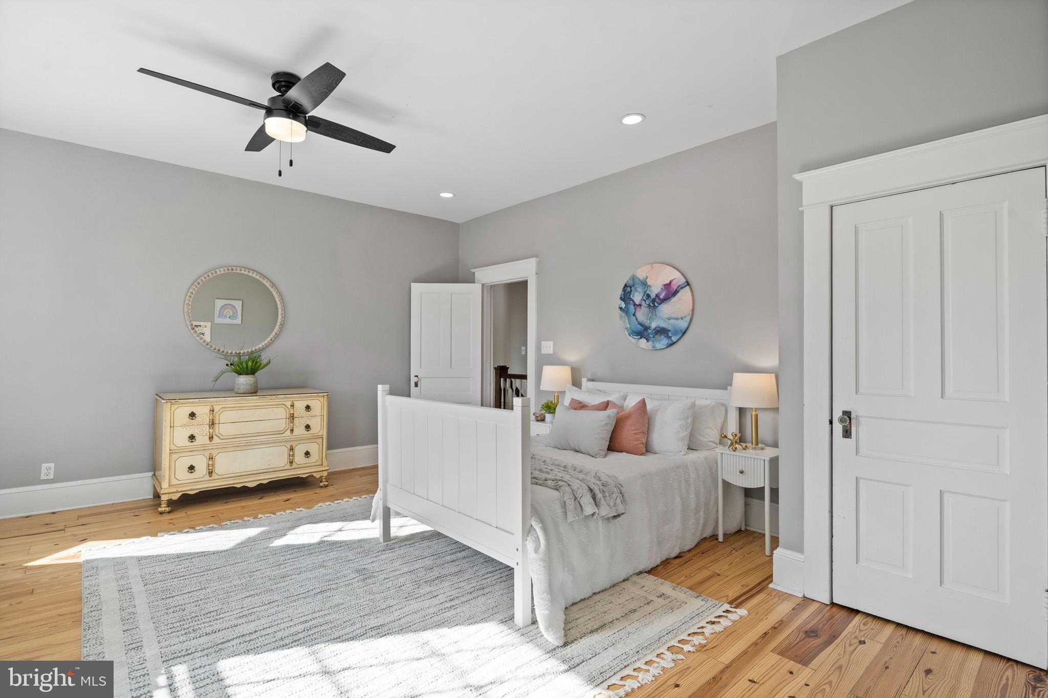 La Plata, Maryland, 20646, United States, 5 Bedrooms Bedrooms, ,4 BathroomsBathrooms,Residential,For Sale,1990245