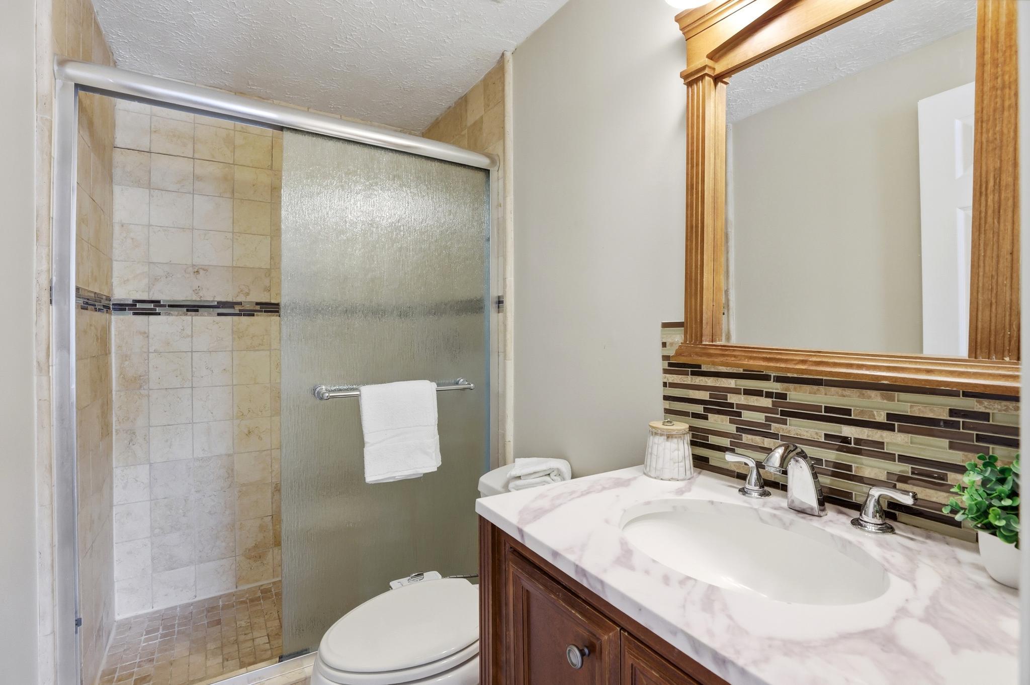  6167 Morning Glory Road, Alexandria, VA, 22310 - 物件實景