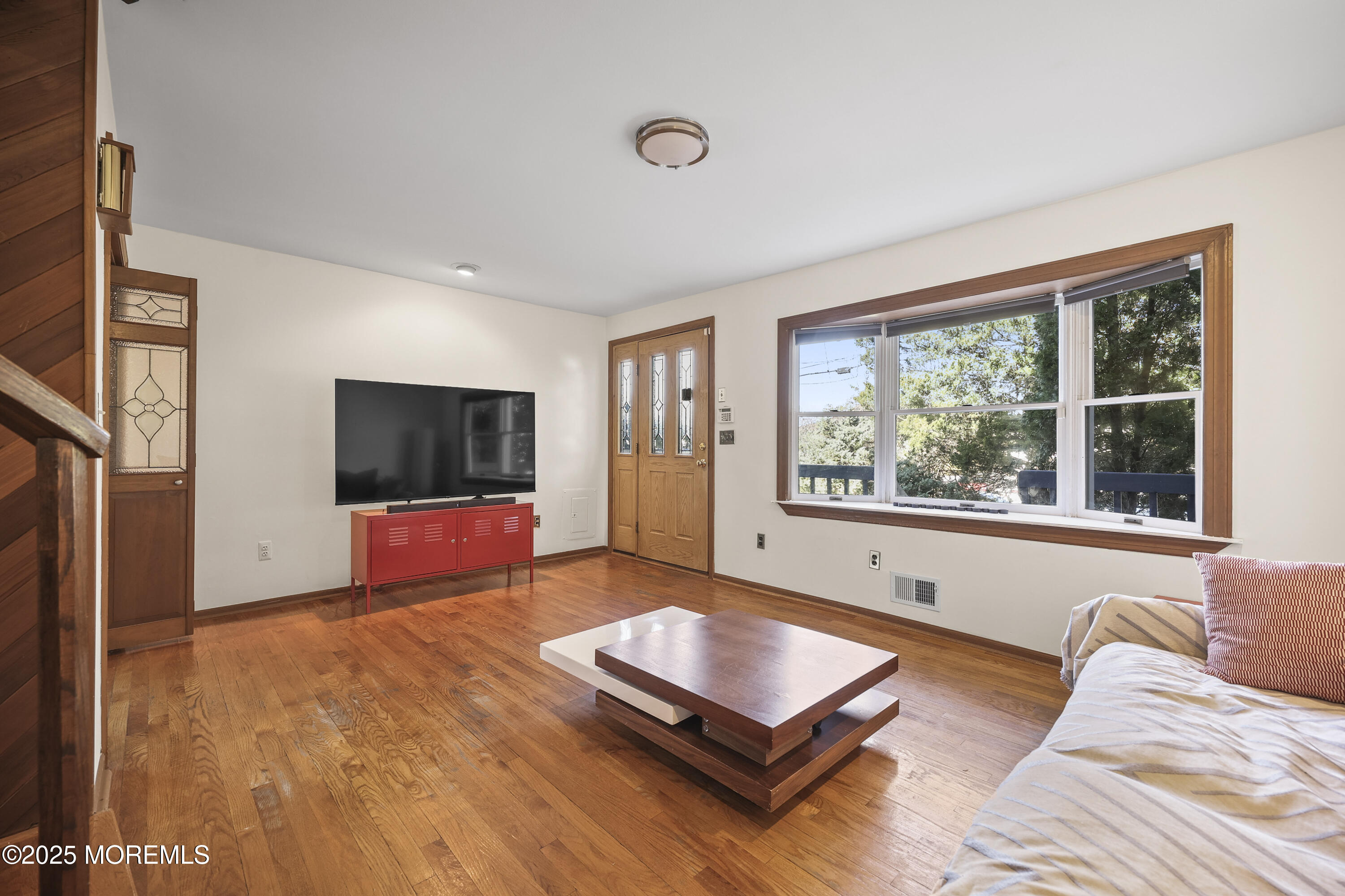 Leonardo, New Jersey, 07737, United States, 4 Bedrooms Bedrooms, ,3 BathroomsBathrooms,Residential,For Sale,2001705