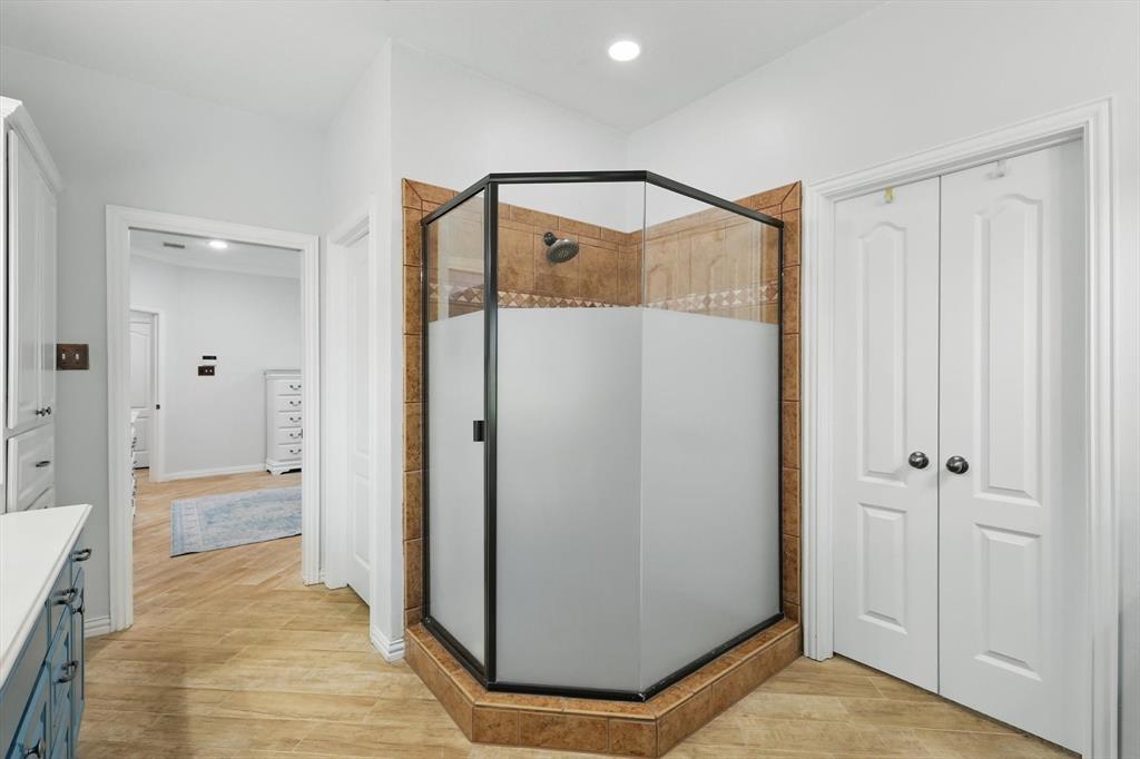 Midlothian, Texas, 76065, United States, 3 Bedrooms Bedrooms, ,3 BathroomsBathrooms,Residential,For Sale,1887438