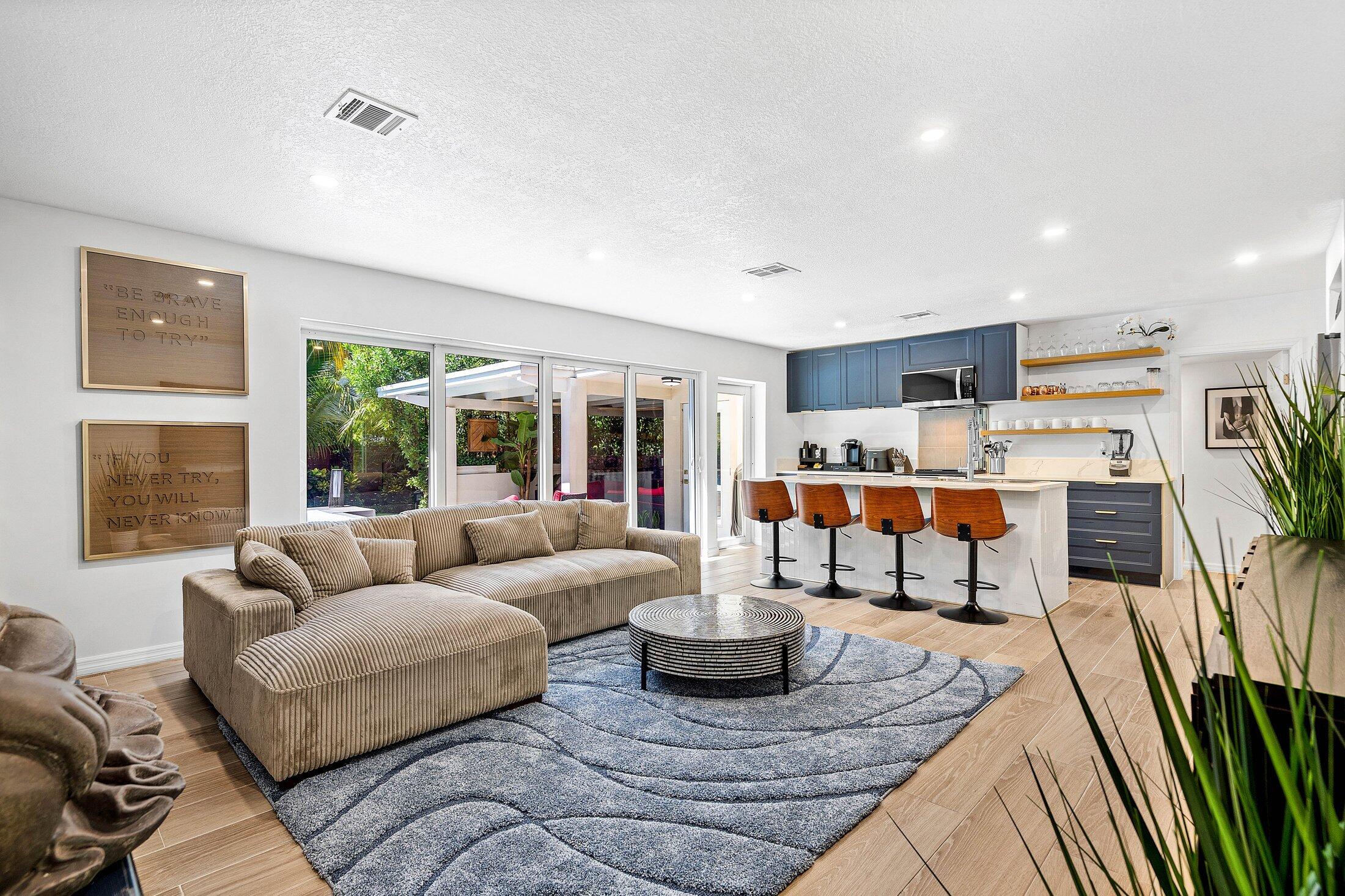 Fort Lauderdale, Florida, 33306, United States, 3 Bedrooms Bedrooms, ,2 BathroomsBathrooms,Residential,For Sale,1938859