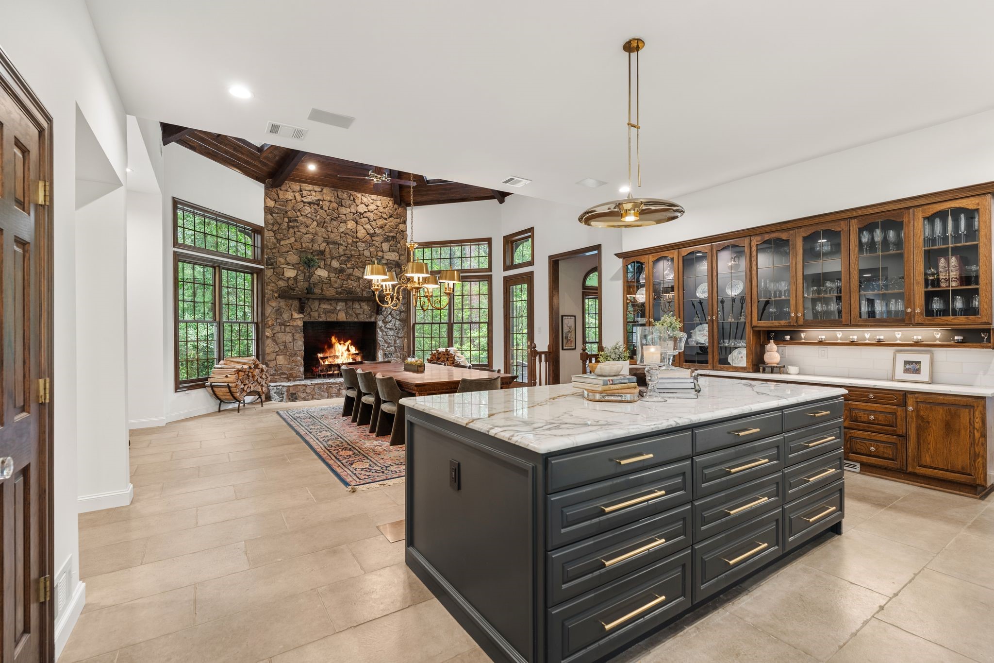  23227 Brownwood Lane - 物件實景