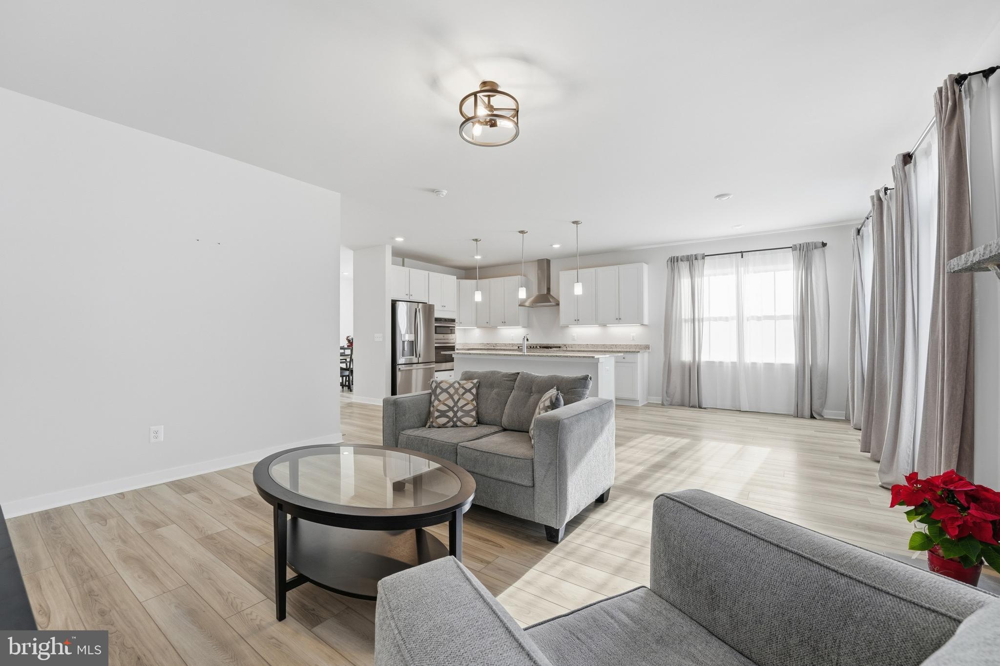 Jeffersonton, Virginia, 22724, United States, 4 Bedrooms Bedrooms, ,3 BathroomsBathrooms,Residential,For Sale,2005610